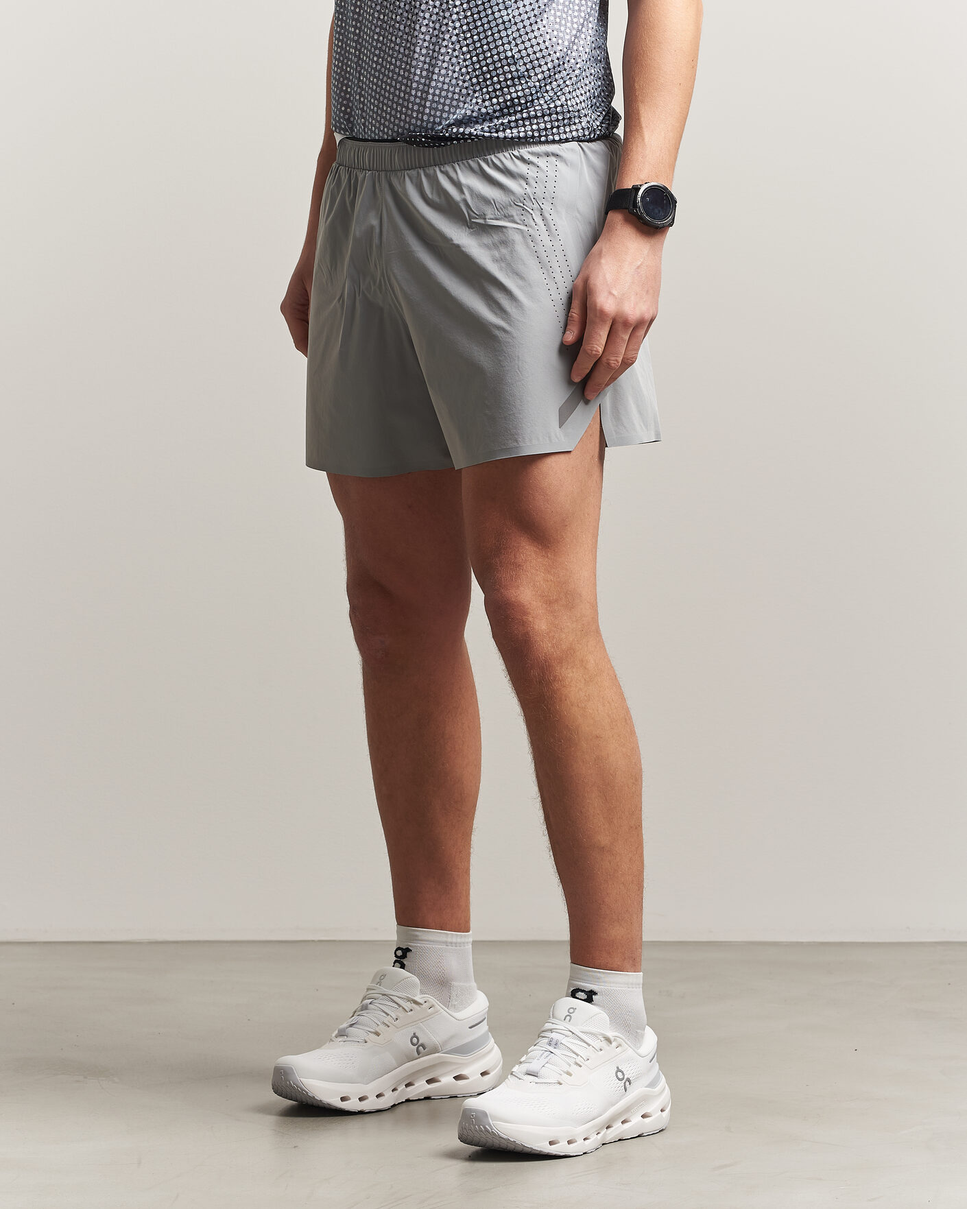 Herr | Shorts | SOAR Running | Run Short Silver Grey