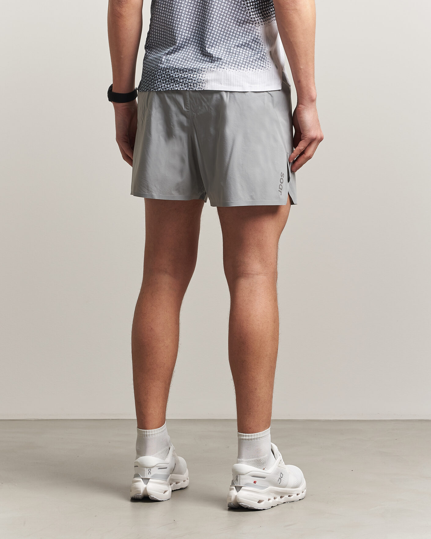 Herr | Shorts | SOAR Running | Run Short Silver Grey