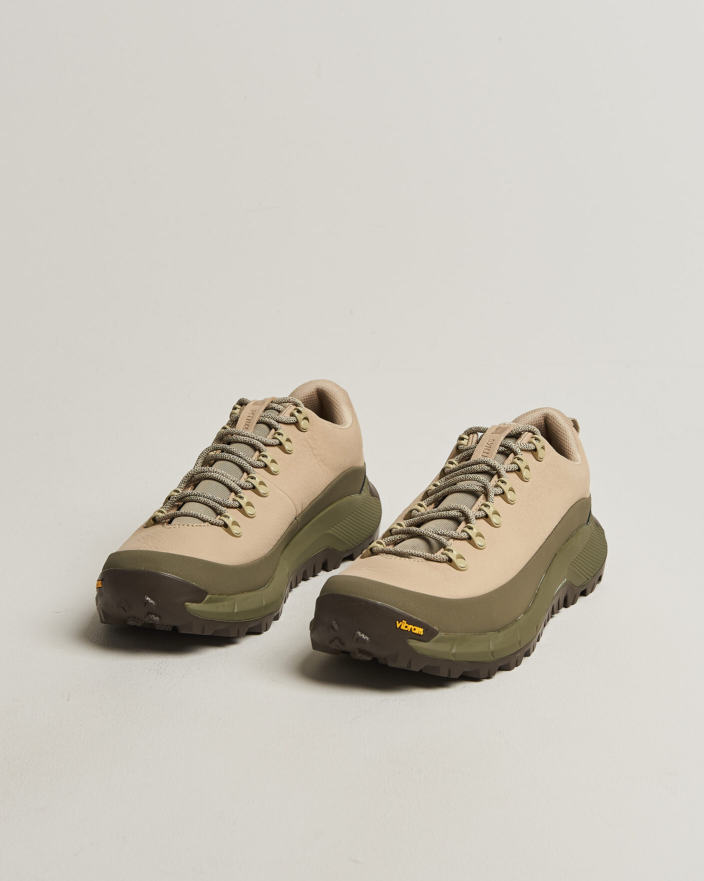 Herr | Hikingskor | Danner | MTN45 Nubuck Trail Shoe Beige/Green