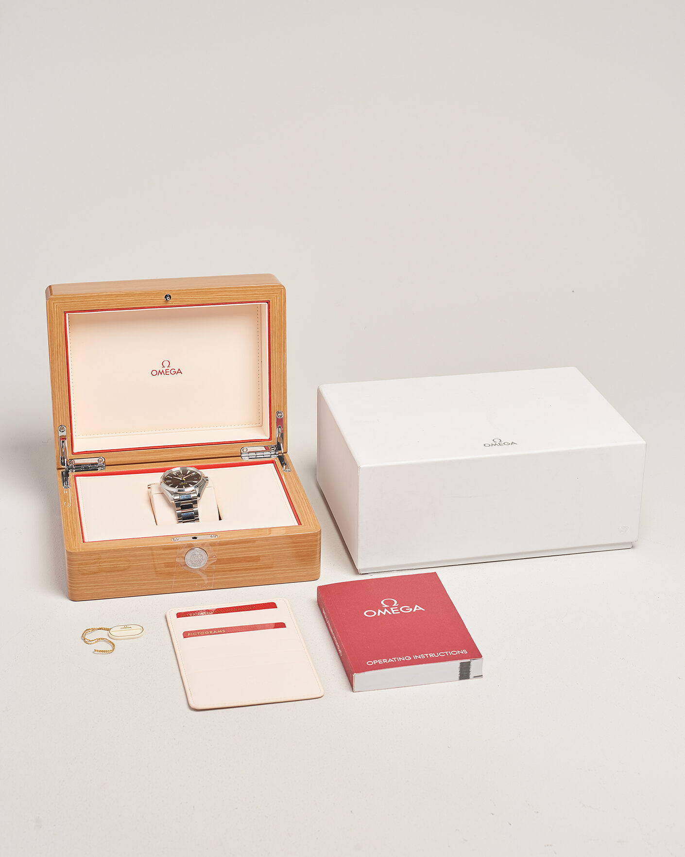 Herr | Pre-Owned & Vintage Watches | Omega Pre-Owned | Seamaster Aqua Terra 15.000 Gauss 