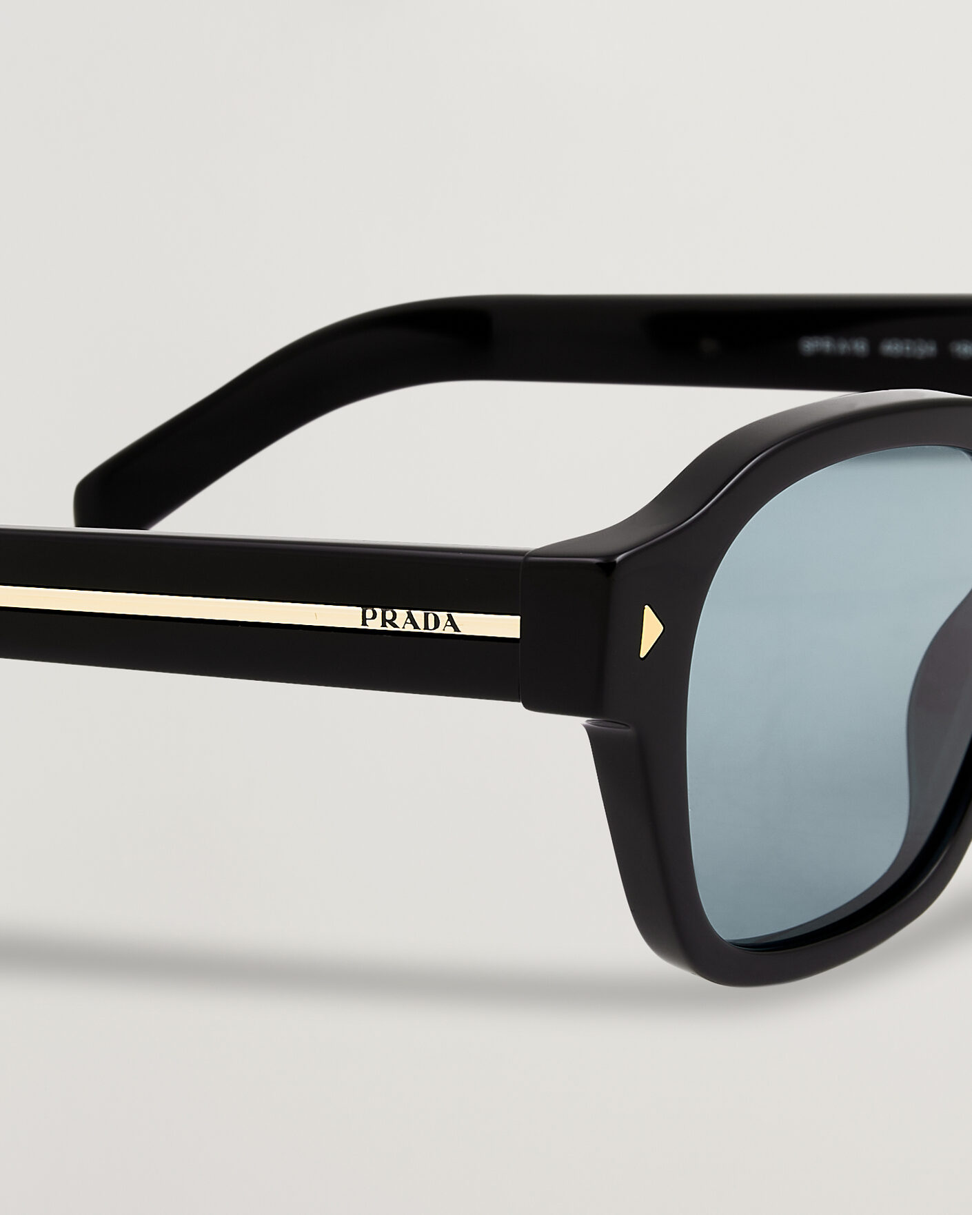 Herr | Solglasögon | Prada Eyewear | 0PR A16S Sunglasses Black/green