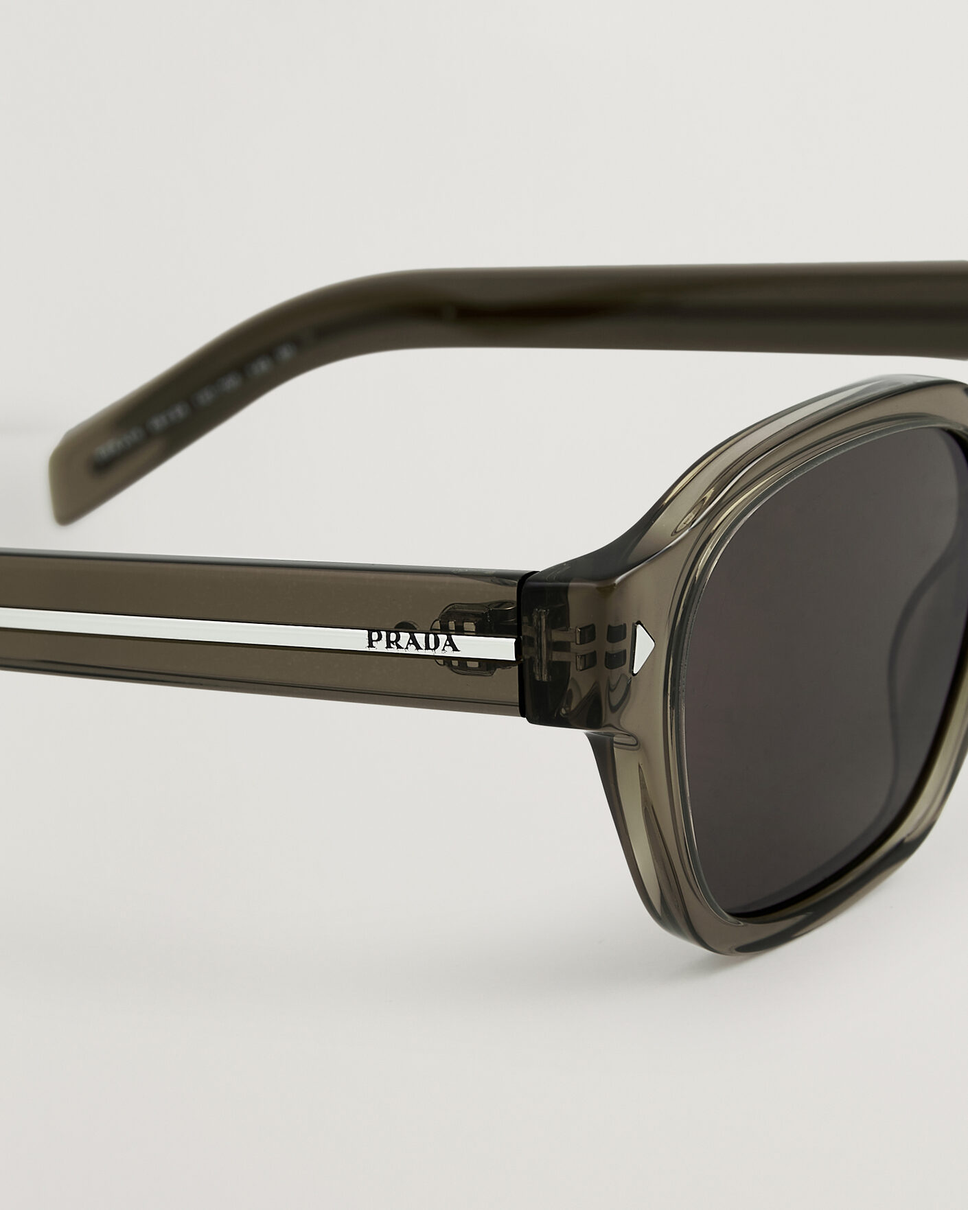 Herr | Solglasögon | Prada Eyewear | 0PR A16S Sunglasses Transparent Terra