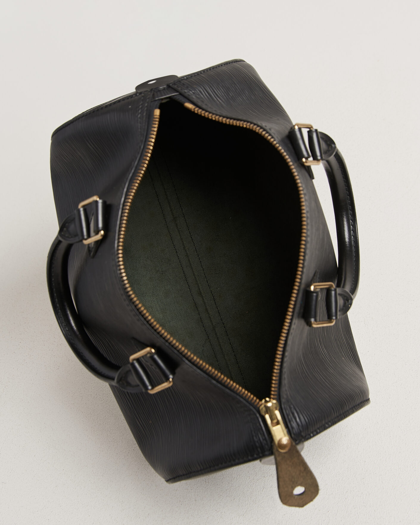 Herr | Pre-Owned & Vintage Bags | Louis Vuitton Pre-Owned | Speedy 25 Epi Leather Black