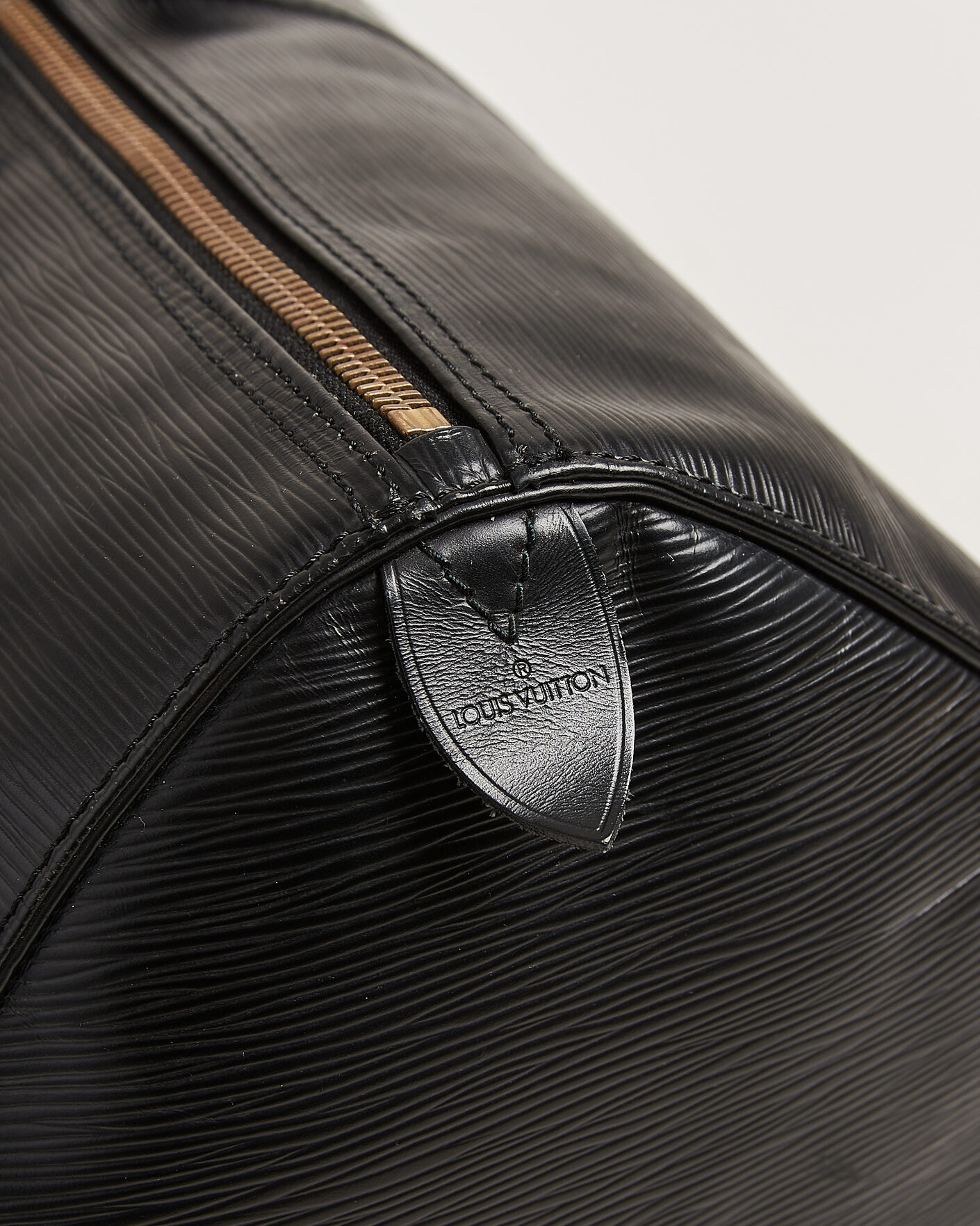 Herr | Pre-Owned & Vintage Bags | Louis Vuitton Pre-Owned | Keepall 55 Epi Leather Black