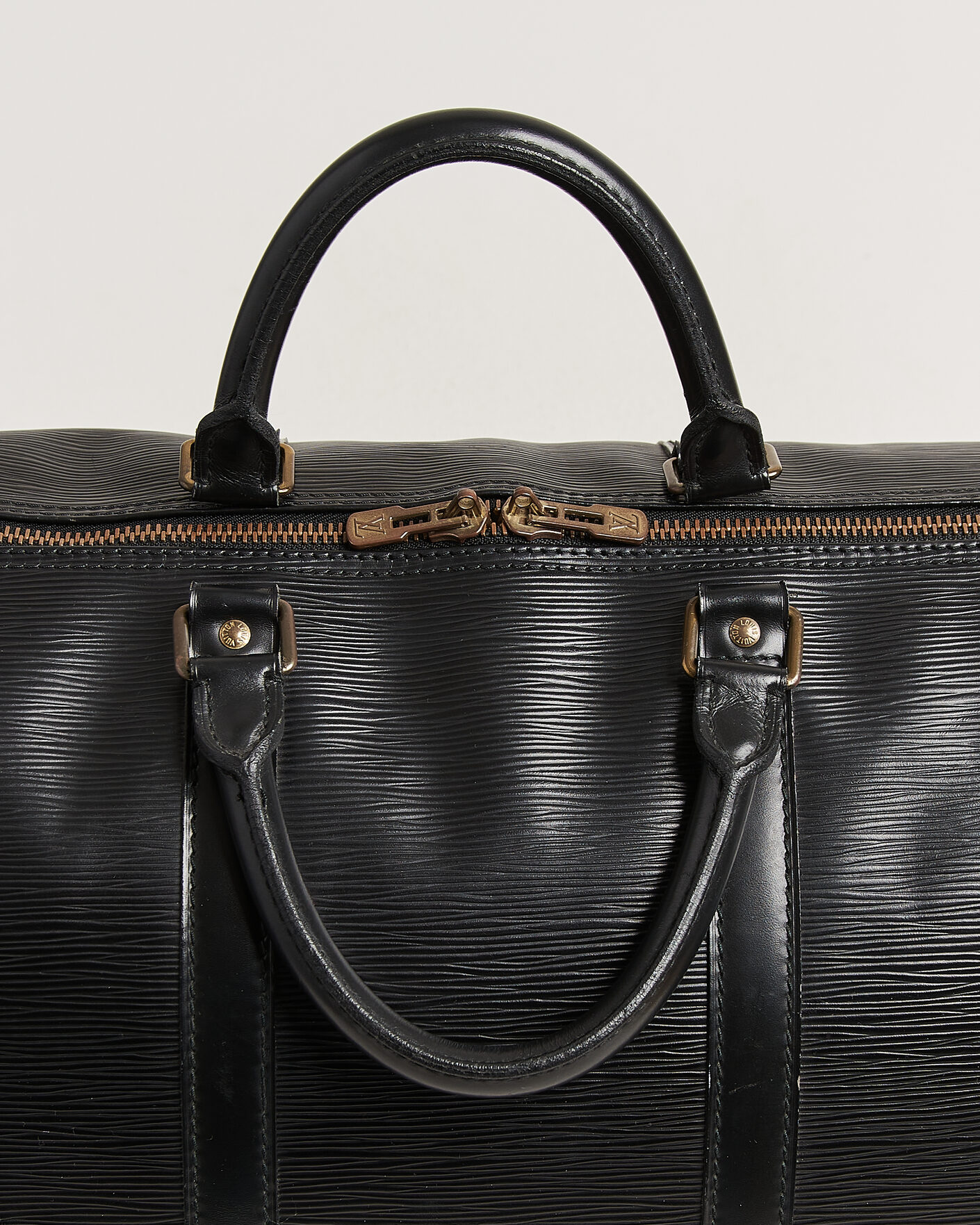 Herr | Pre-Owned & Vintage Bags | Louis Vuitton Pre-Owned | Keepall 55 Epi Leather Black