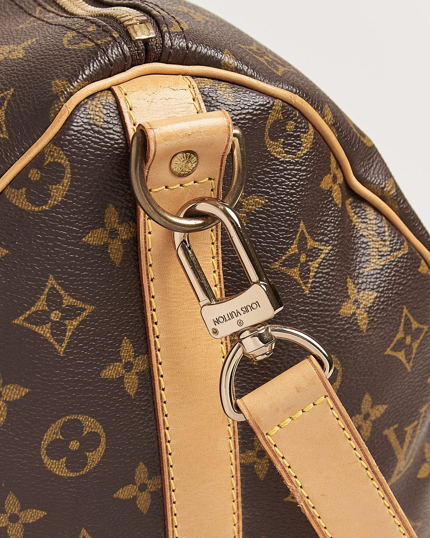 Herr | Pre-Owned & Vintage Bags | Louis Vuitton Pre-Owned | Keepall Bandouliére 50 Monogram