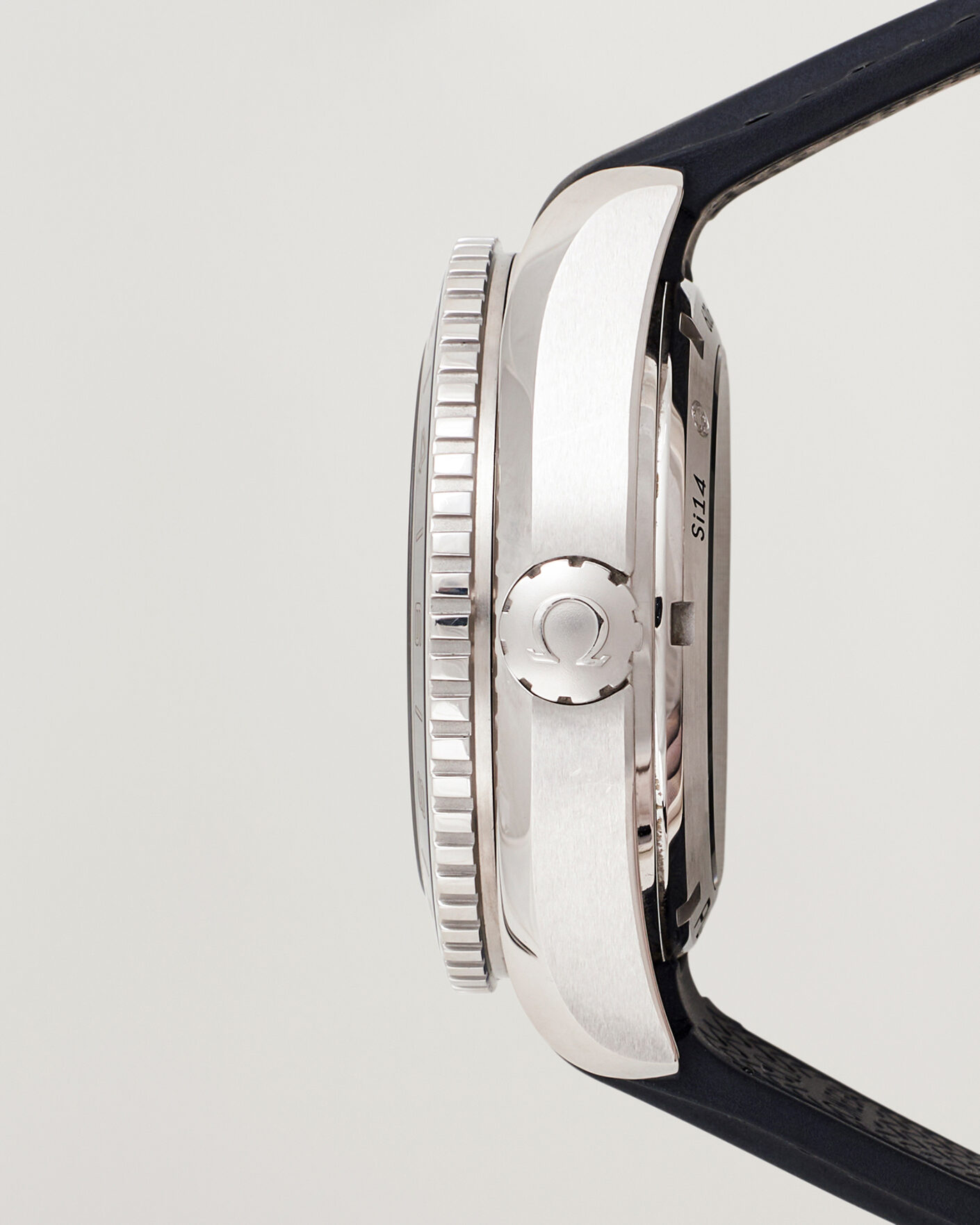 Herr | Omega Pre-Owned Seamaster Planet Ocean 600M GMT | Omega Pre-Owned | Seamaster Planet Ocean 600M GMT