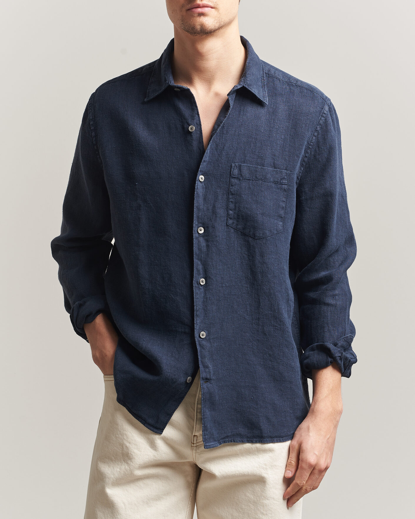 Herr | Skjortor | A Day's March | Daintree Linen Shirt Navy