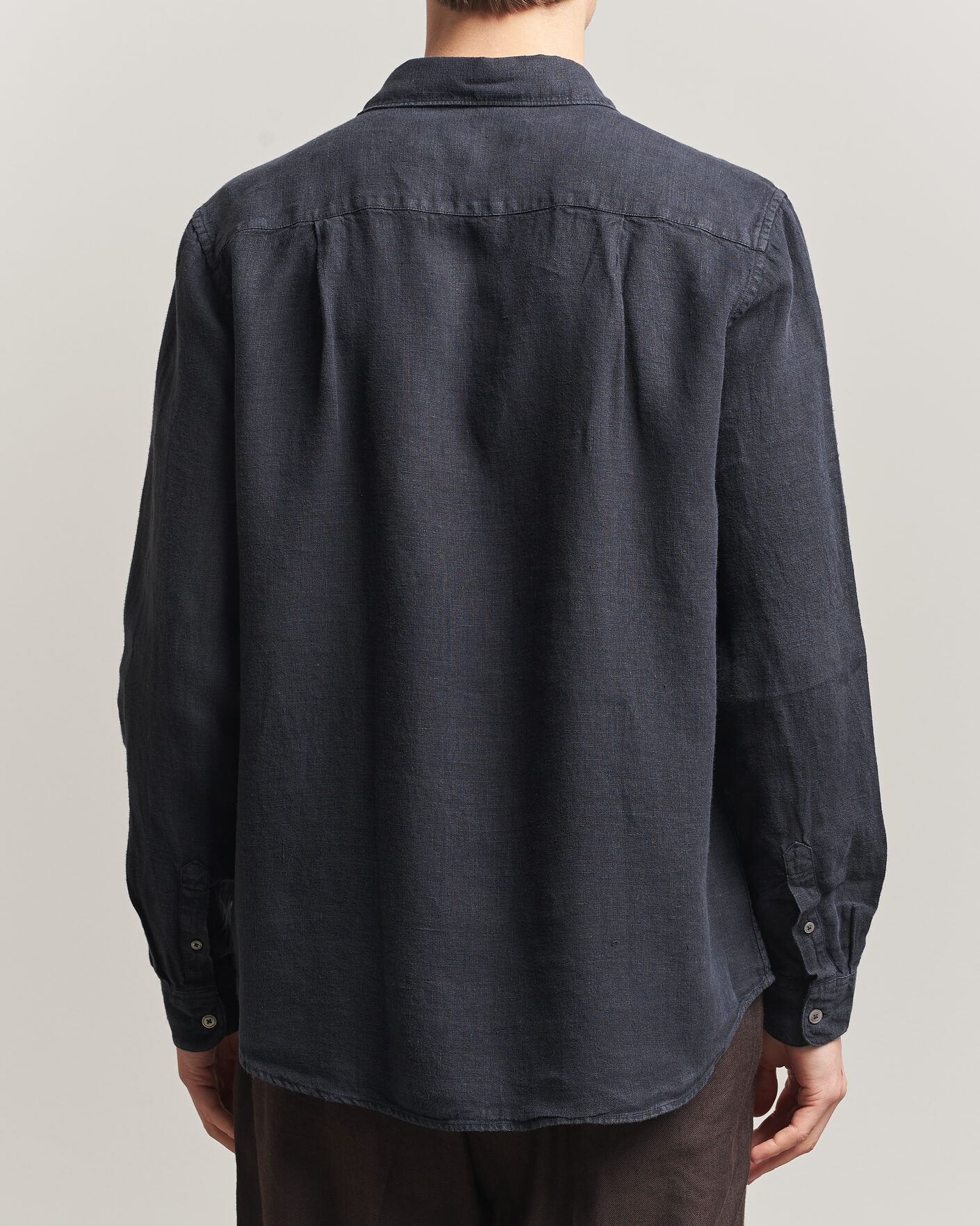 Herr | Skjortor | A Day's March | Daintree Linen Shirt Off Black