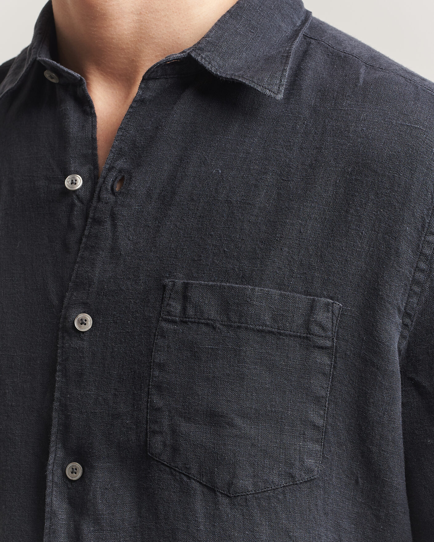 Herr | Skjortor | A Day's March | Daintree Linen Shirt Off Black