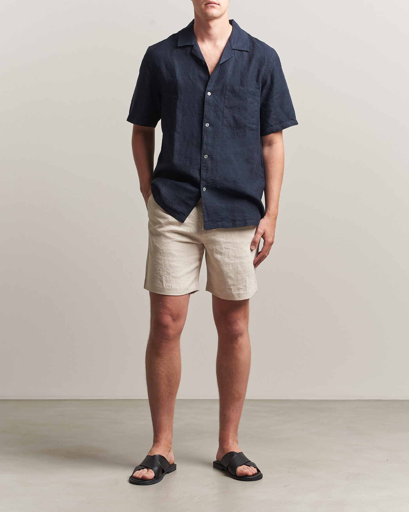 Herr | Skjortor | A Day's March | Yamu Linen Short Sleeve Shirt Navy