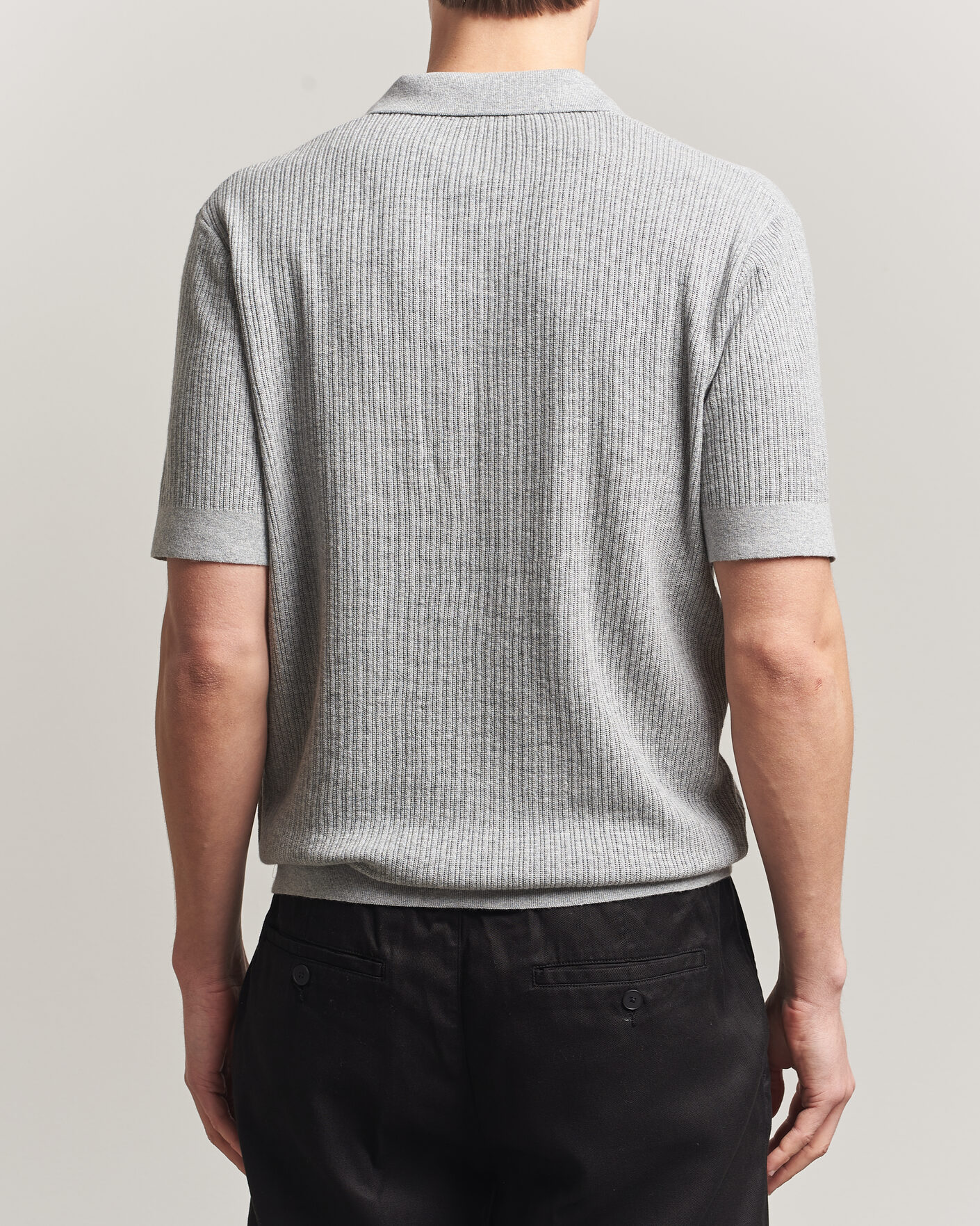 Herr | Pikéer | A Day's March | Aspen Structured Knitted Polo Grey