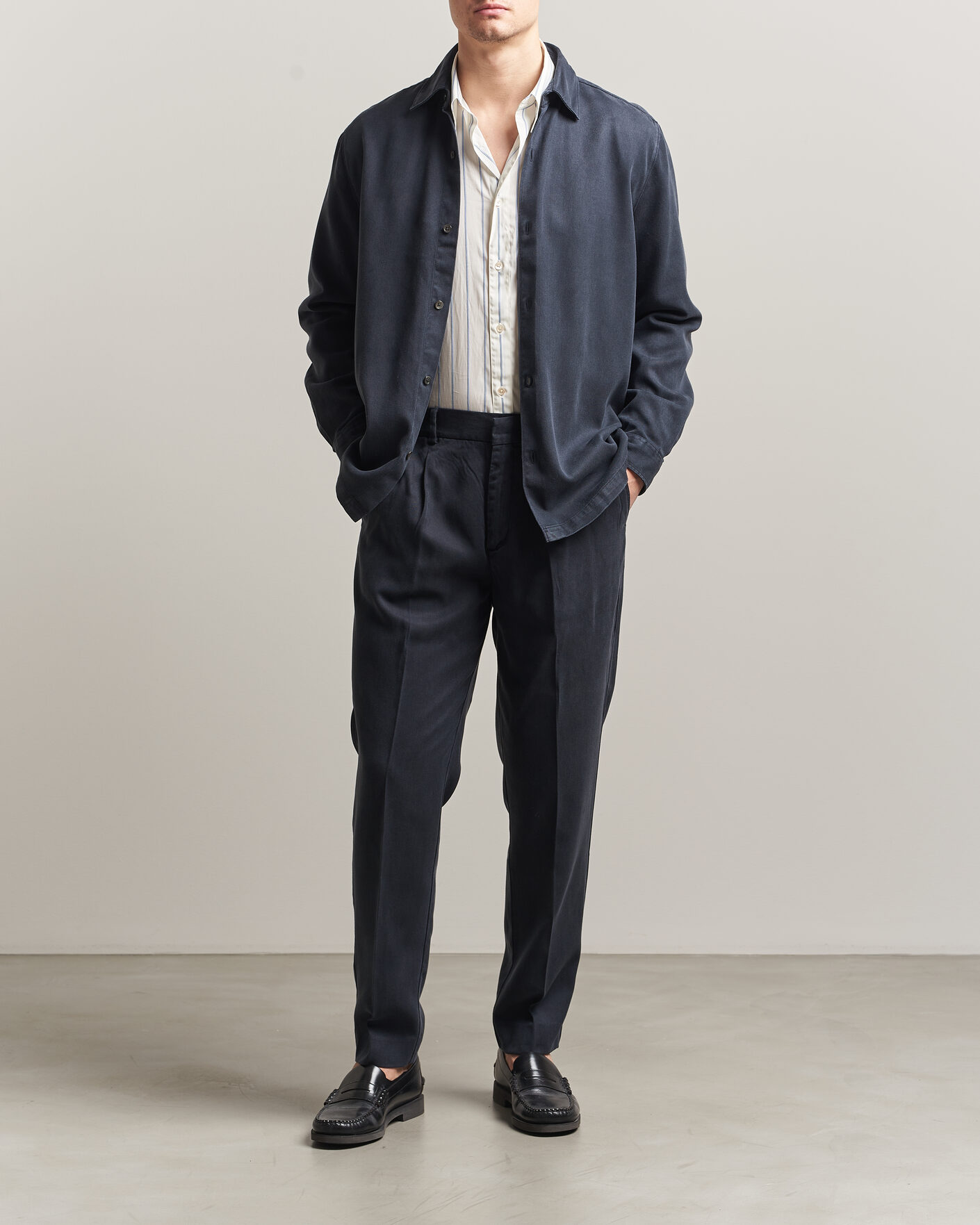 Herr | Byxor | A Day's March | Smart Lyocell Trousers Navy