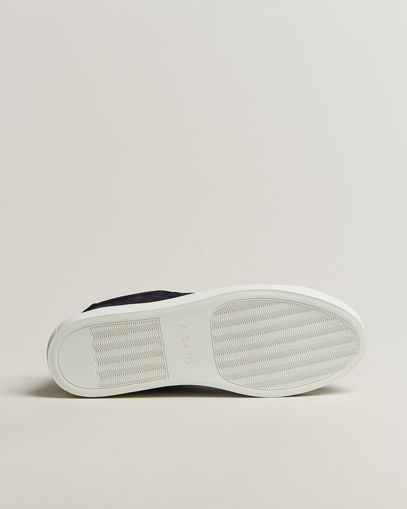 Herr | Sneakers | A Day's March | Marching Suede Sneaker Navy