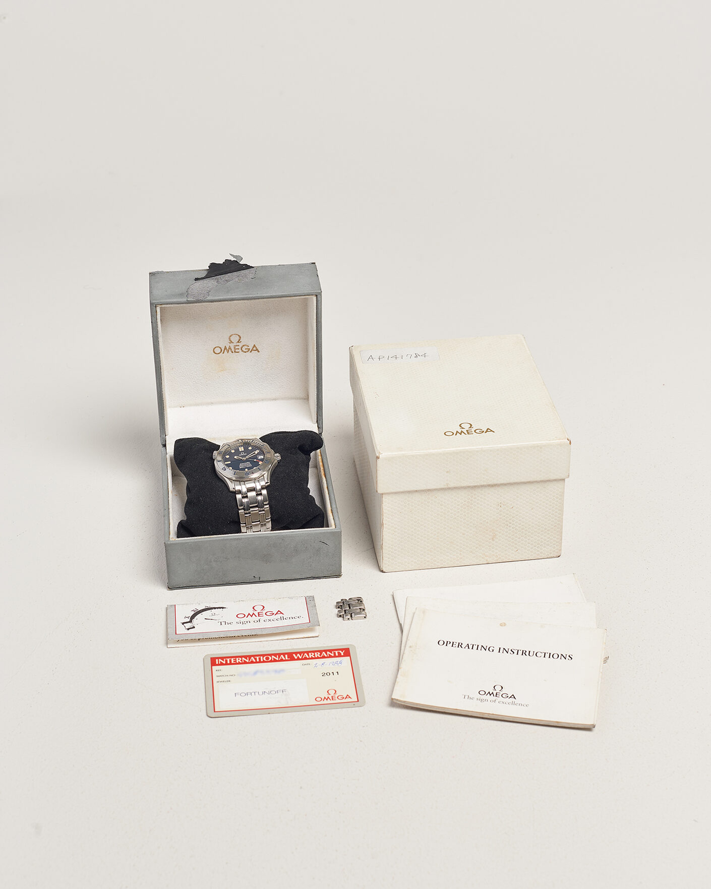 Herr | Pre-Owned & Vintage Watches | Omega Pre-Owned | Seamaster 300M SMP Midsize 