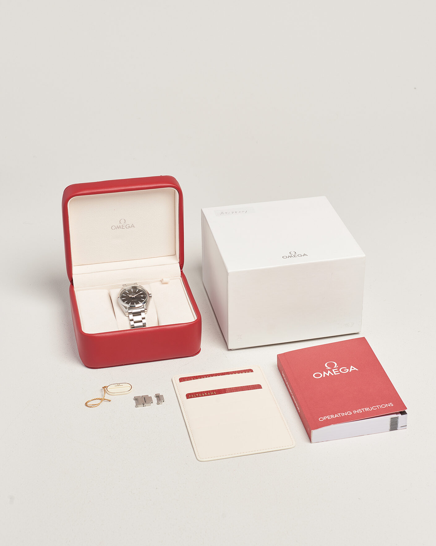 Herr | Pre-Owned & Vintage Watches | Omega Pre-Owned | Aqua terra 150M 