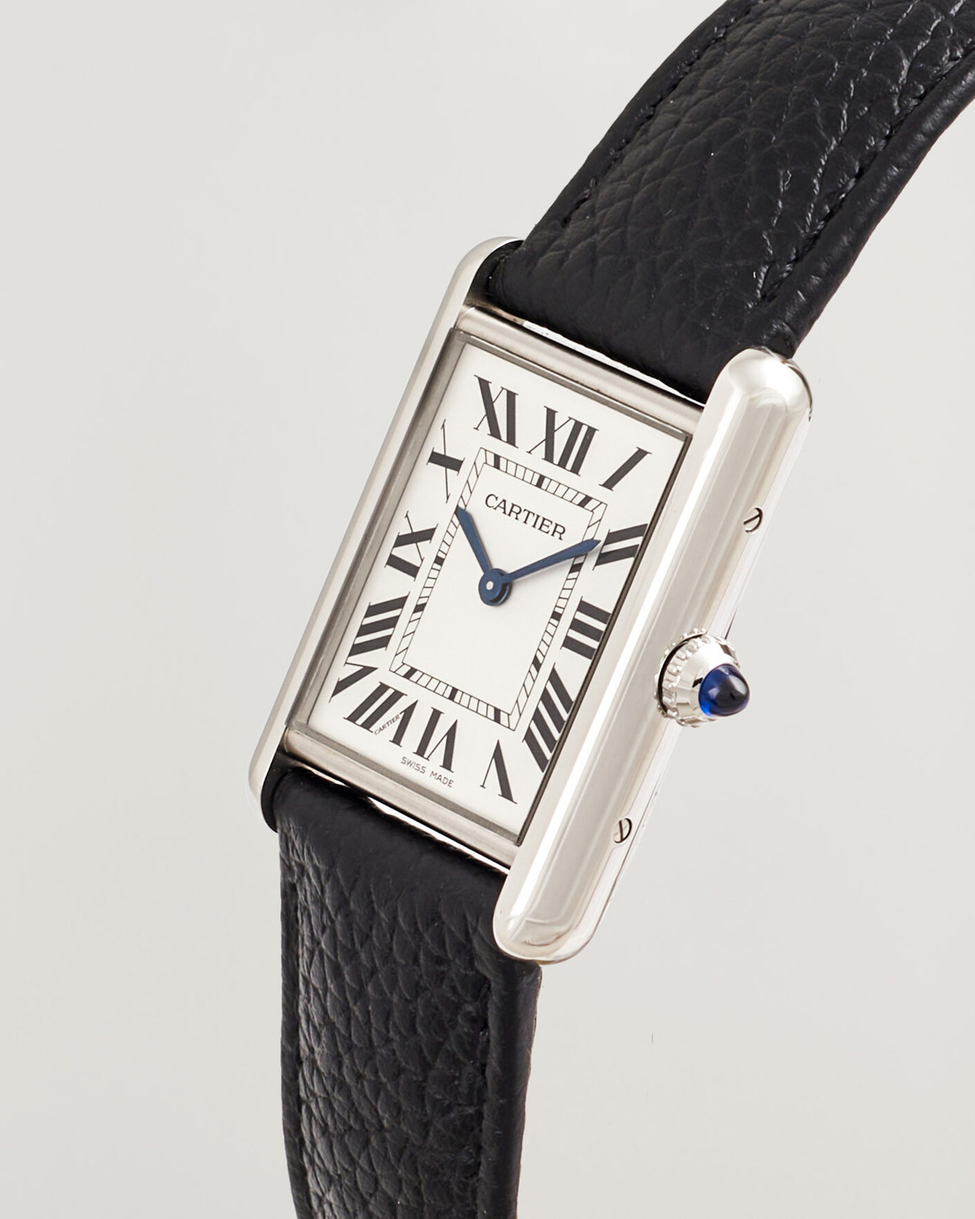 Herr | Pre-Owned & Vintage Watches | Cartier Pre-Owned | Tank Must  