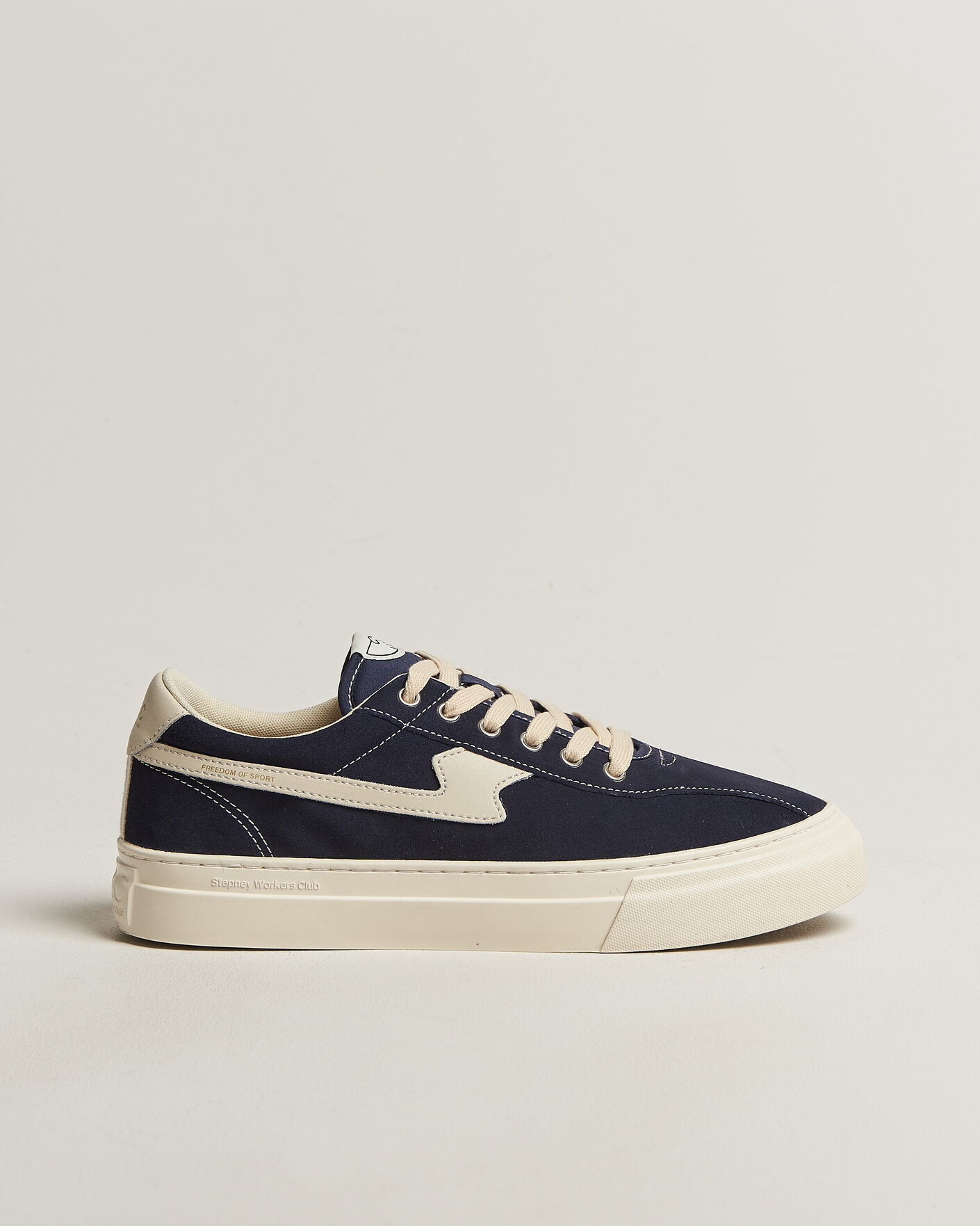 Herr | Sneakers | Stepney Workers Club | Dellow S-Strike Cupsole Suede Sneaker Navy