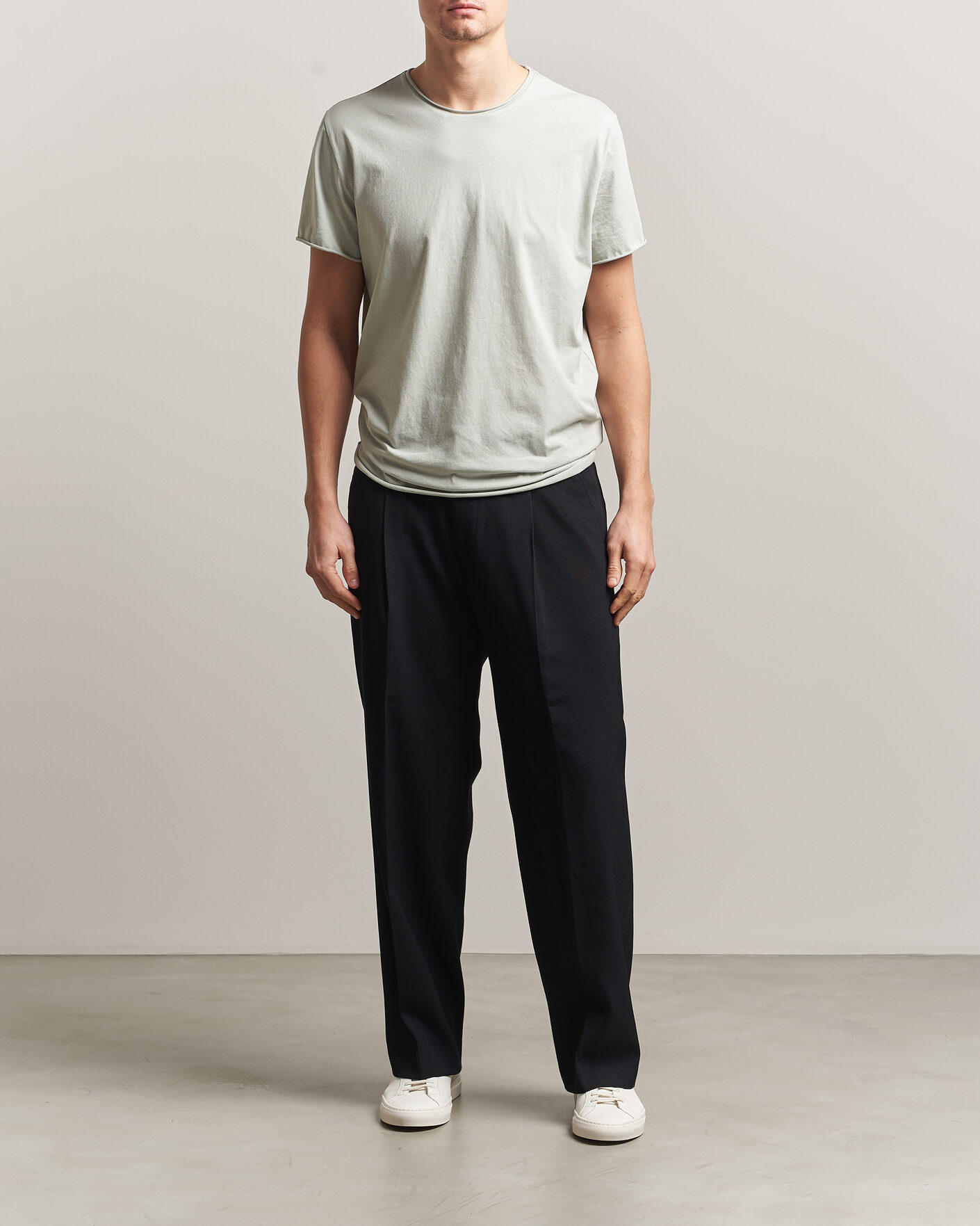 Herr | T-Shirts | Filippa K | Roll Neck Crew Neck T-Shirt Silver Grey