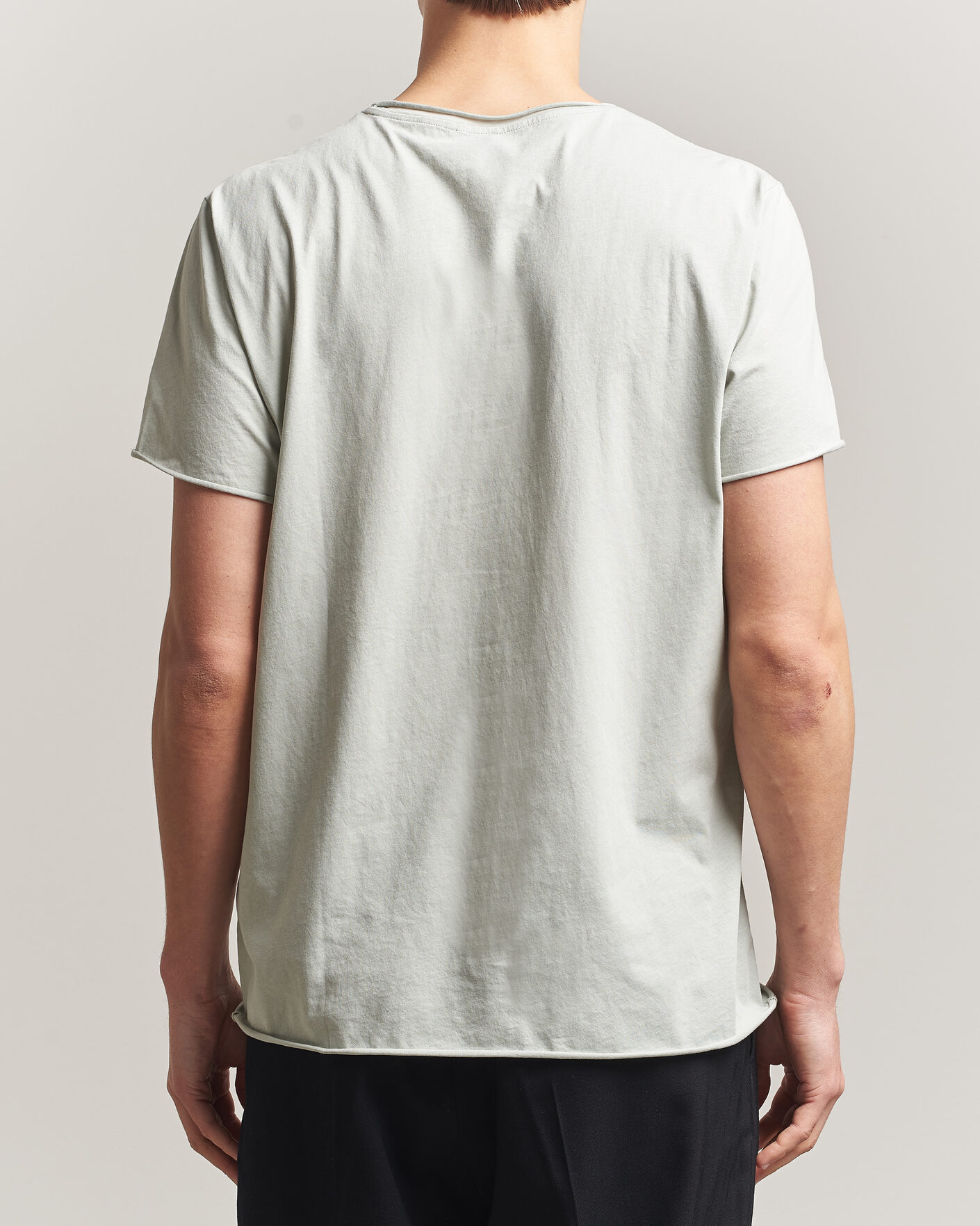 Herr | T-Shirts | Filippa K | Roll Neck Crew Neck T-Shirt Silver Grey