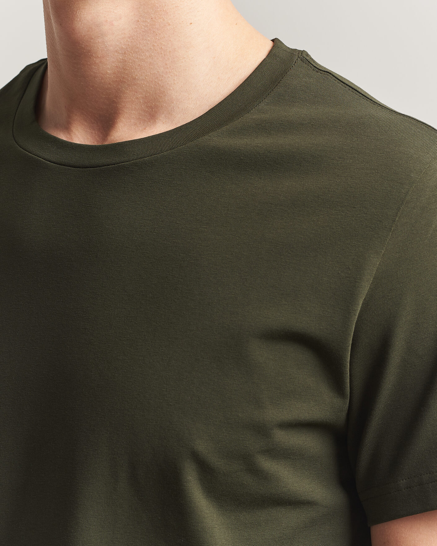 Herr | T-Shirts | Filippa K | Soft Lycra T-Shirt Midnight Olive