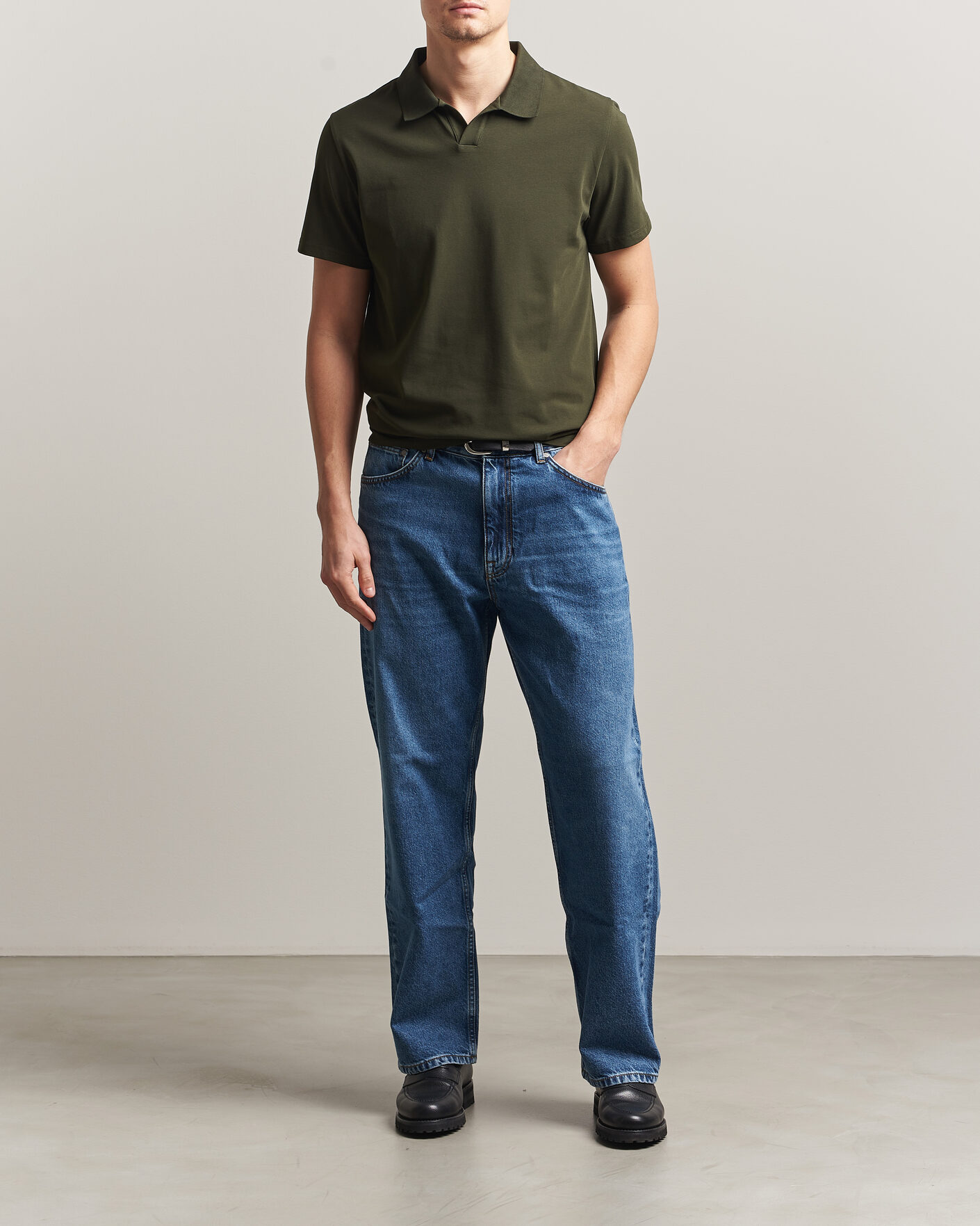Herr | Pikéer | Filippa K | Soft Lycra Polo T-Shirt Midnight Olive