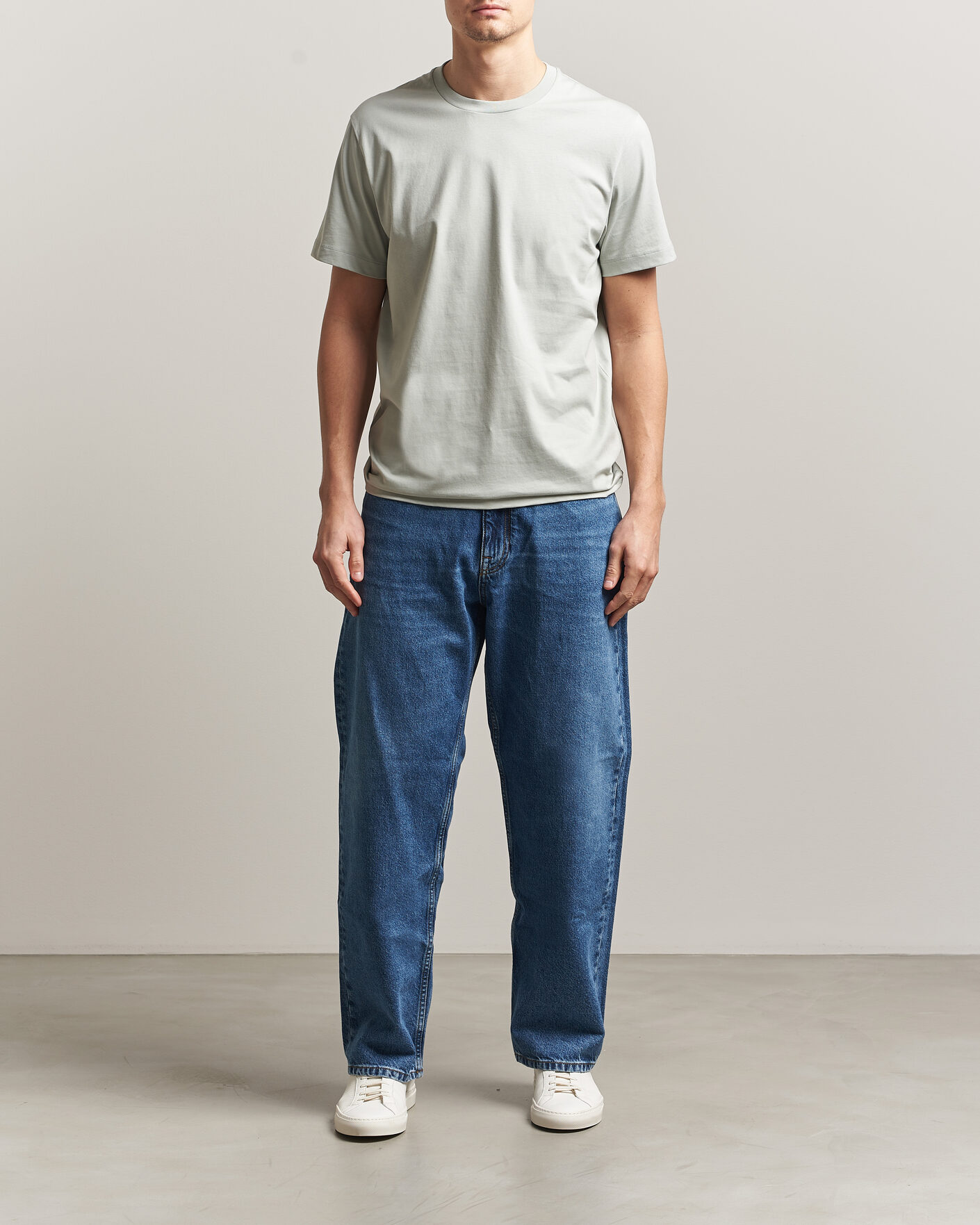 Herr | T-Shirts | Filippa K | Filip Crew Neck T-Shirt Silver Grey