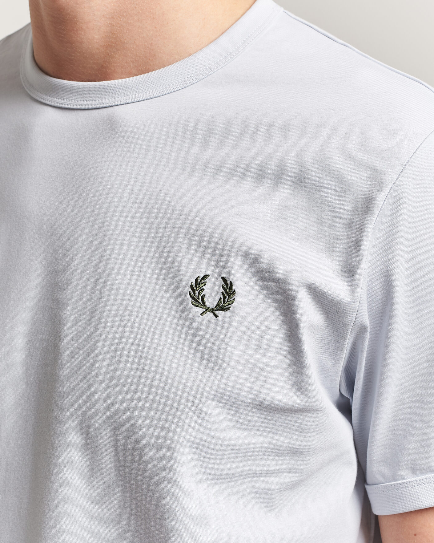 Herr | T-Shirts | Fred Perry | Ringer T-Shirt Dusky Blue