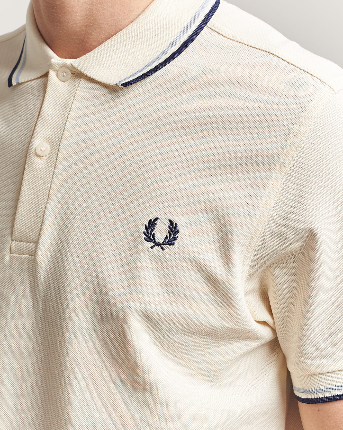 Herr | Pikéer | Fred Perry | Twin Tipped Polo Shirt Ecru