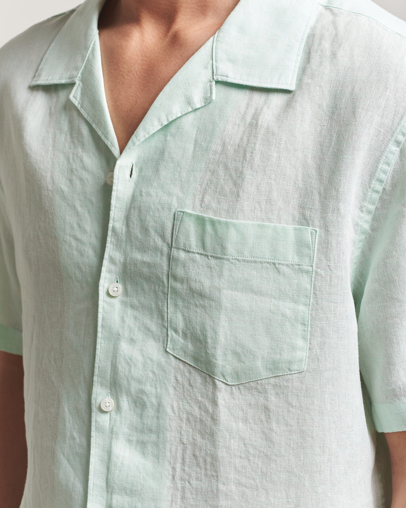 Herr | Skjortor | J.Lindeberg | Elio Linen Short Sleeve Shirt Bay Green