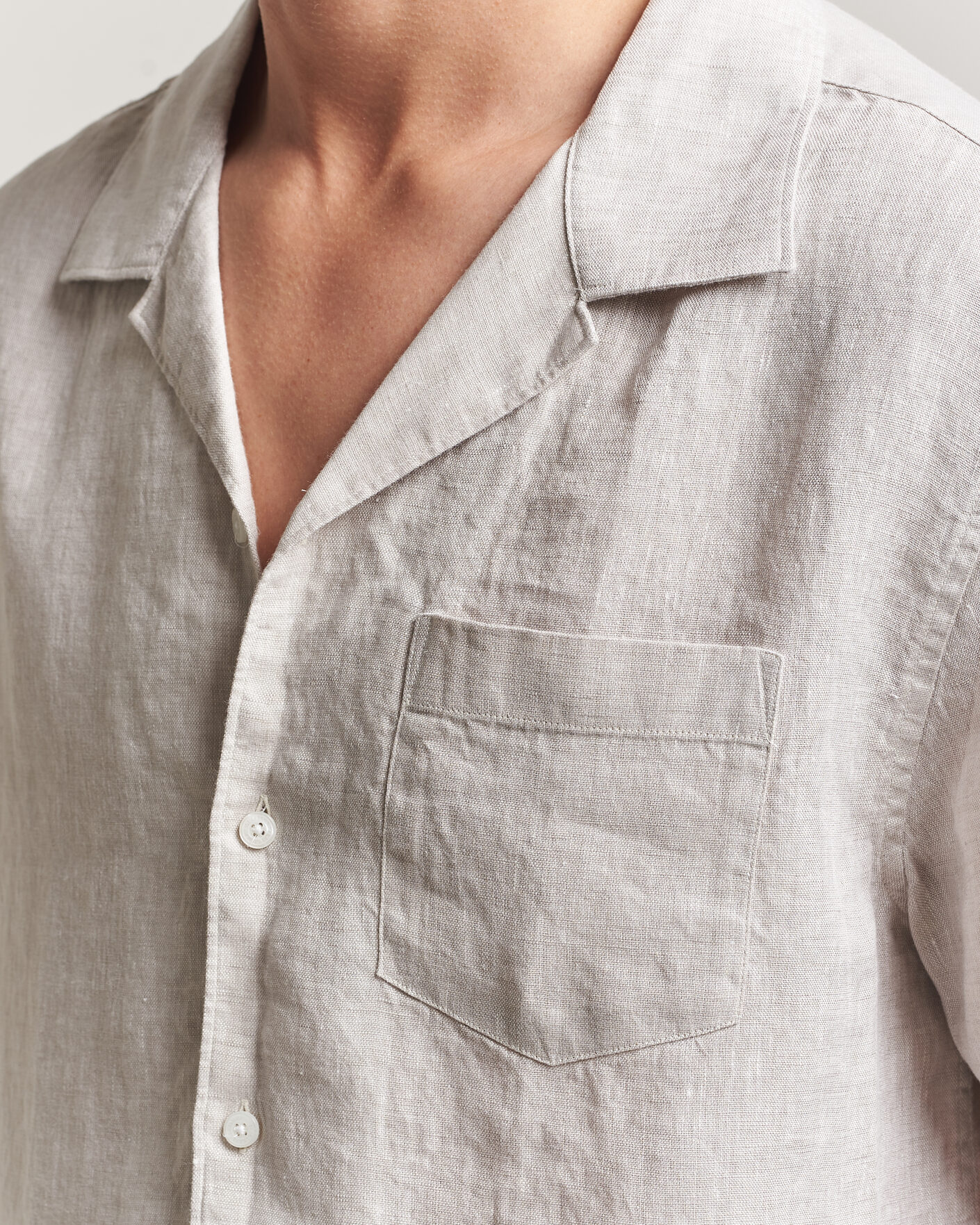 Herr | Skjortor | J.Lindeberg | Elio Linen Short Sleeve Shirt Moonbeam