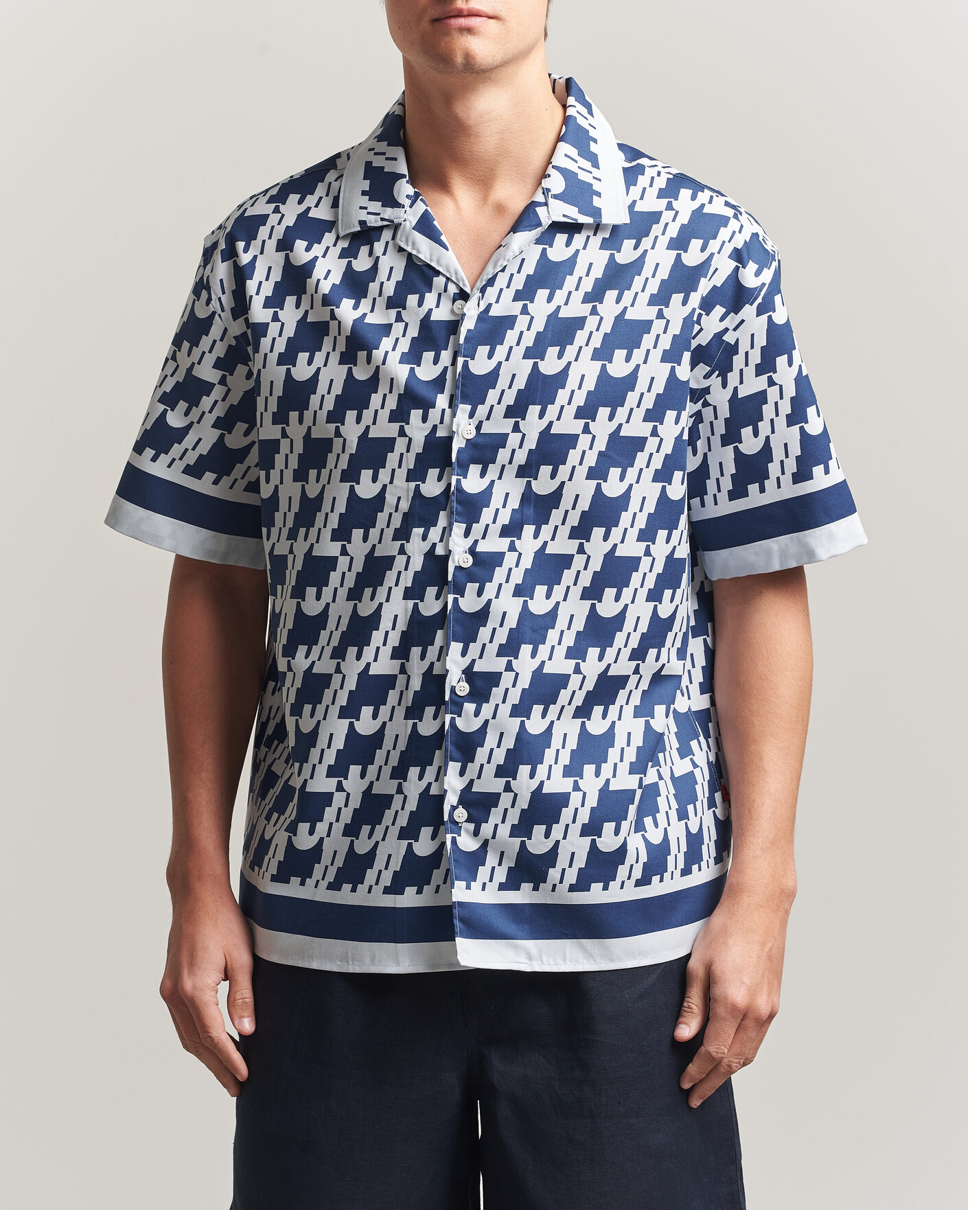 Herr | Skjortor | J.Lindeberg | Ellis Border Printed Resort Shirt Estate Blue