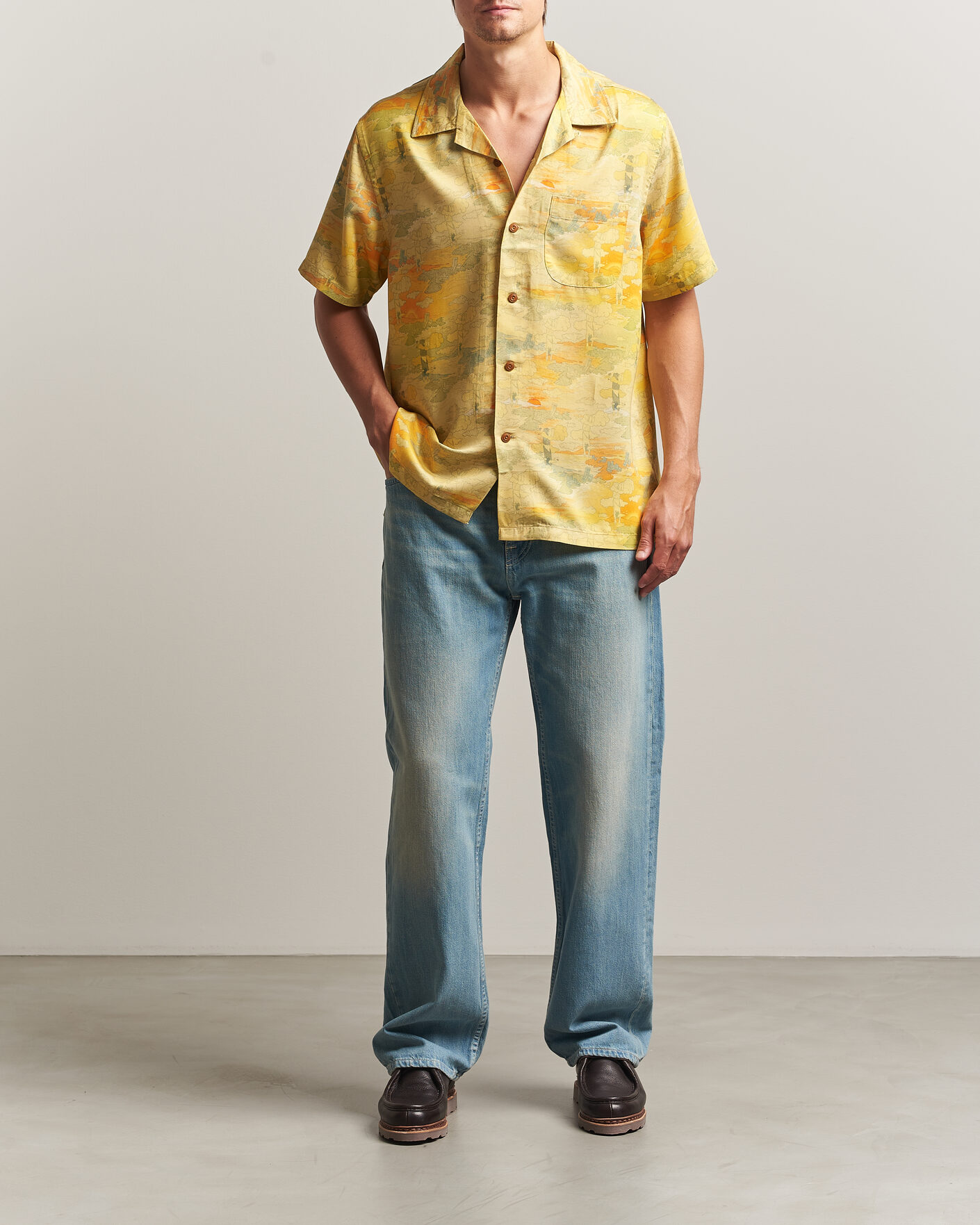 Herr | Skjortor | Nudie Jeans | Arvid Hawaii Shirt Drift Away