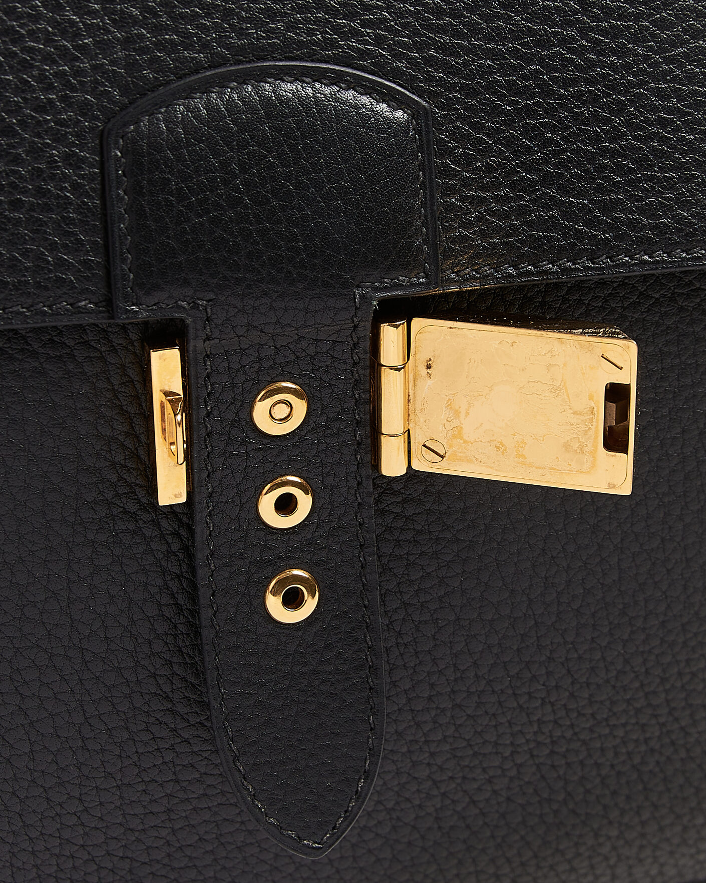 Herr | Pre-Owned & Vintage Bags | Hermès Pre-Owned | Sac à Dépêches 41 Black