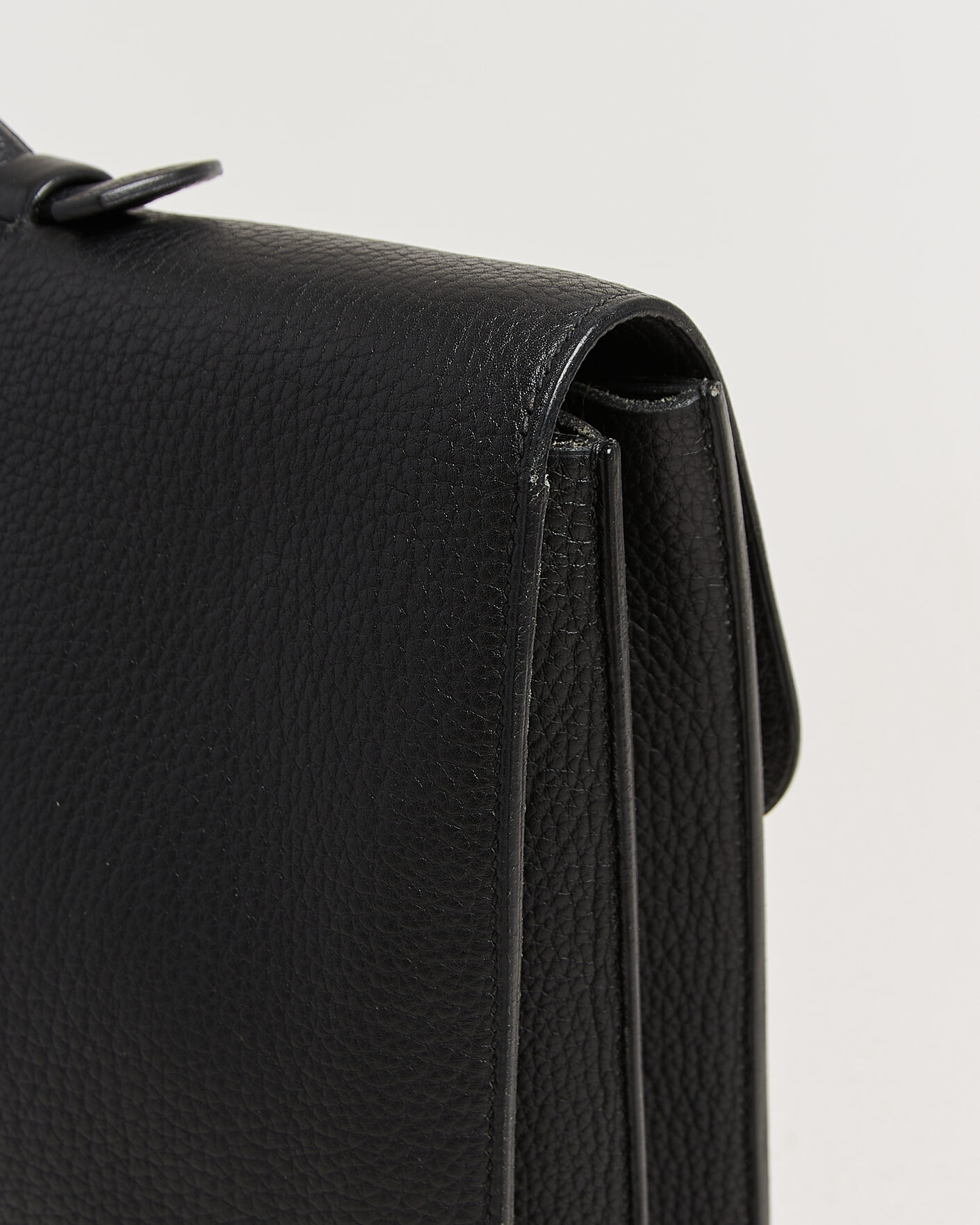 Herr | Pre-Owned & Vintage Bags | Hermès Pre-Owned | Sac à Dépêches 41 Black