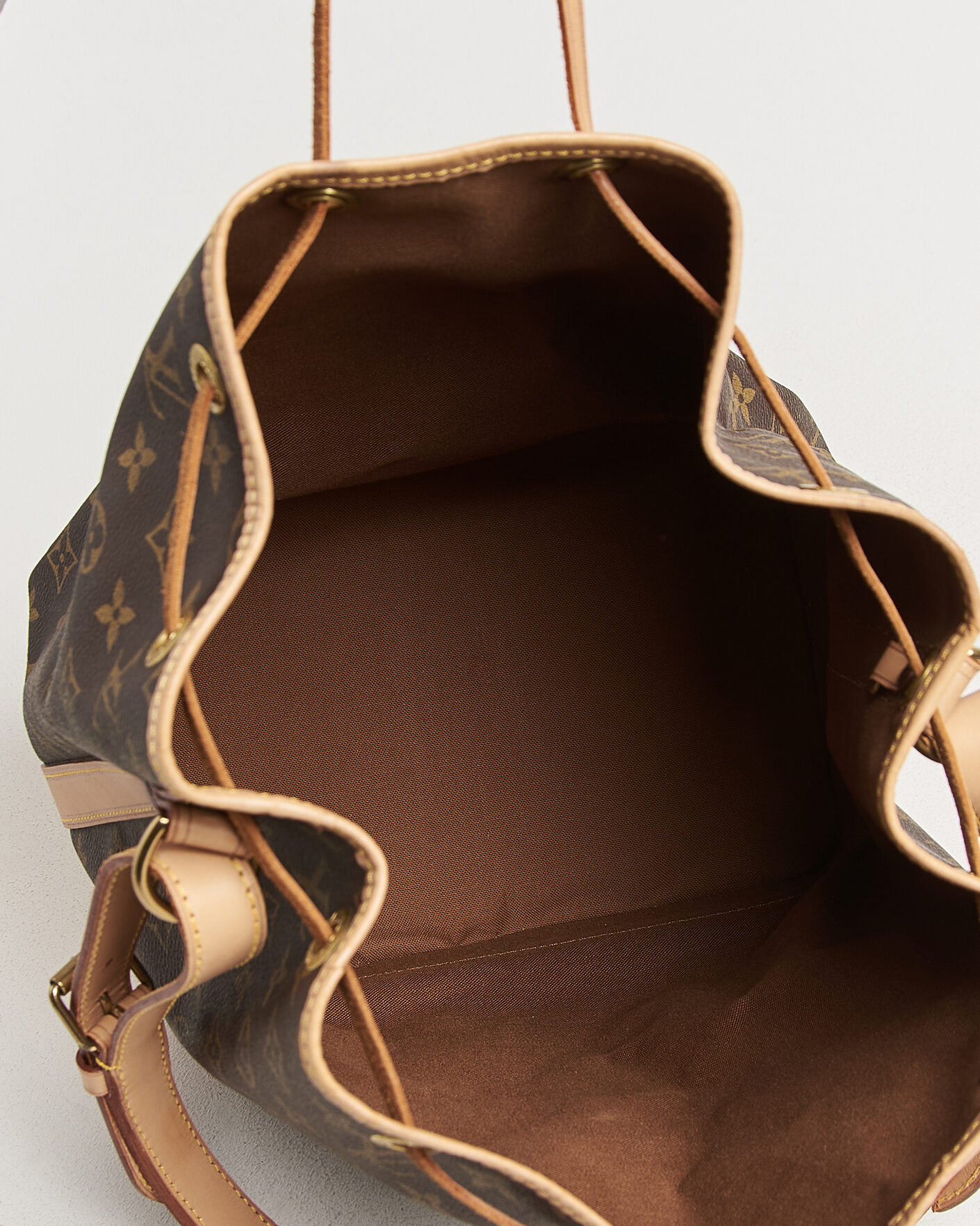 Herr | Pre-Owned & Vintage Bags | Louis Vuitton Pre-Owned | Noé Monogram