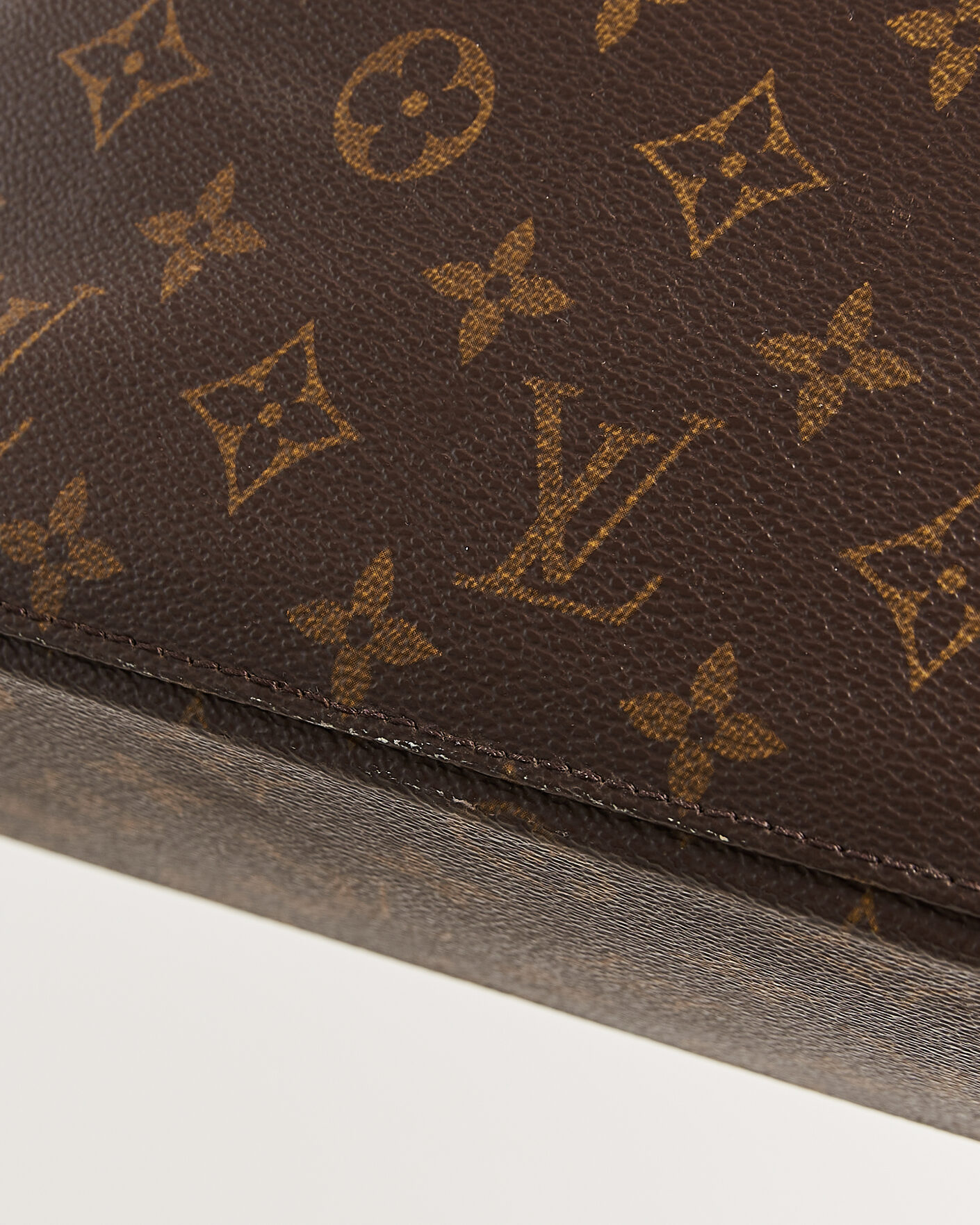Herr | Pre-Owned & Vintage Bags | Louis Vuitton Pre-Owned | Luco Bag Monogram