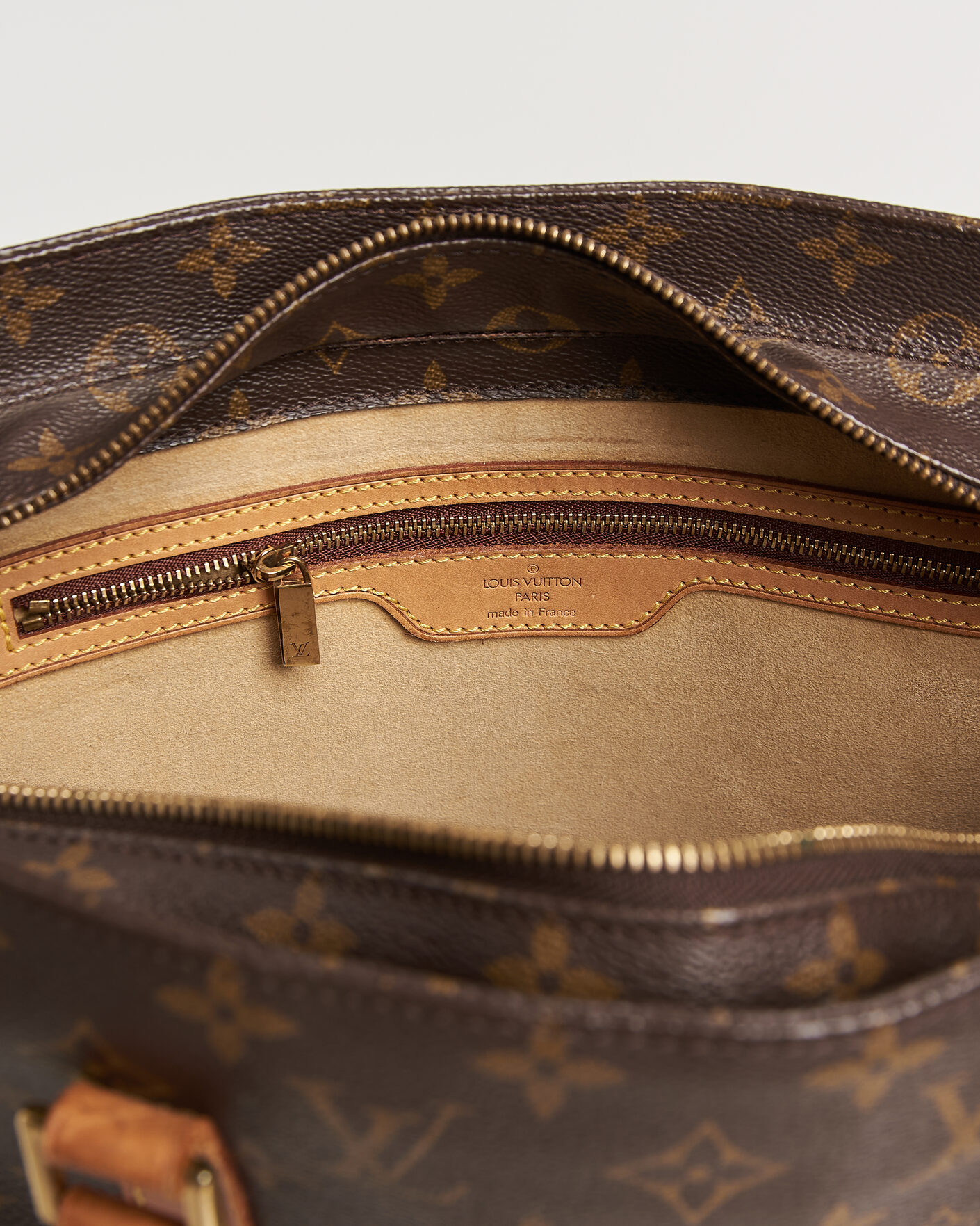 Herr | Pre-Owned & Vintage Bags | Louis Vuitton Pre-Owned | Luco Bag Monogram
