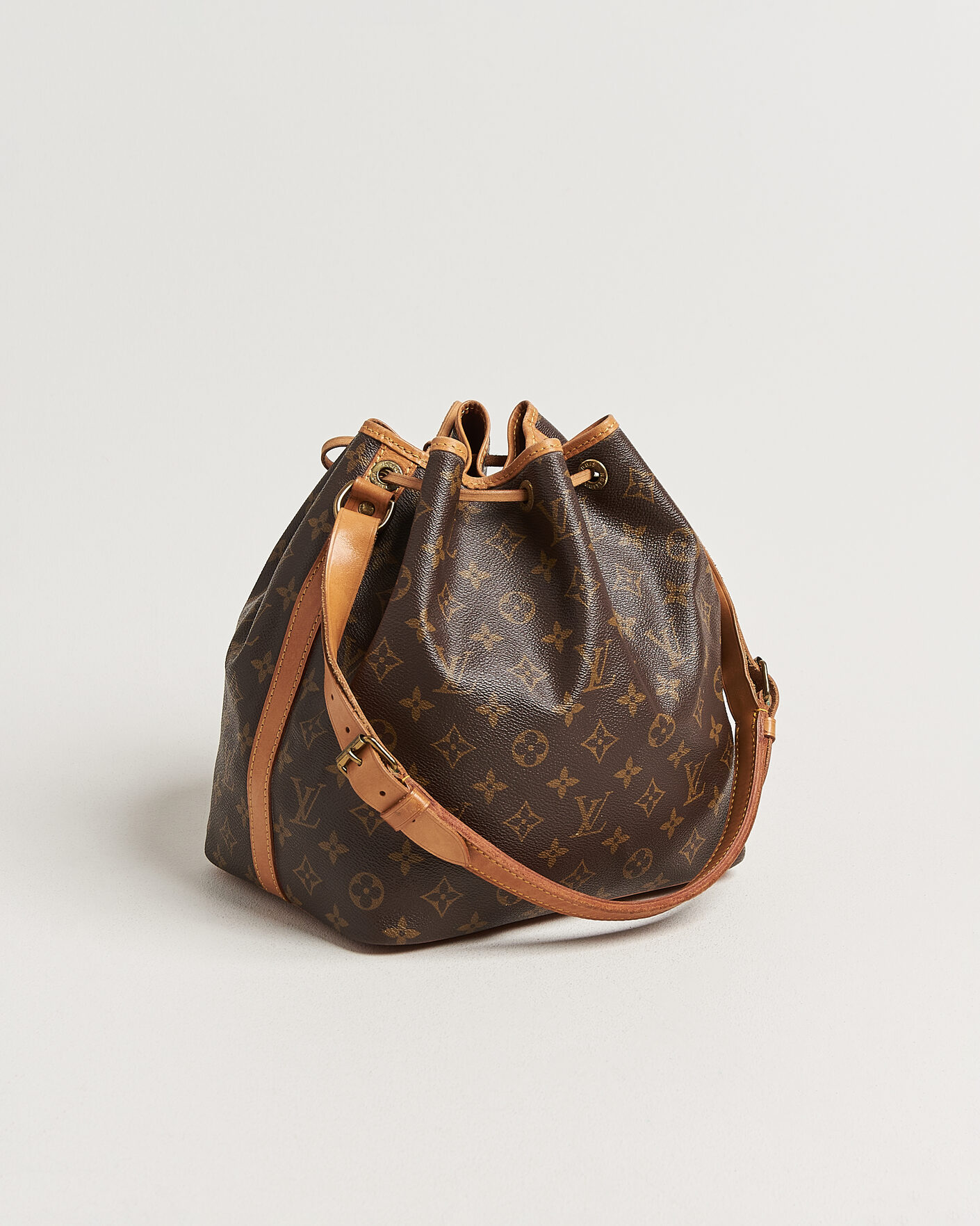 Herr | Pre-Owned & Vintage Bags | Louis Vuitton Pre-Owned | Petit Noé Monogram