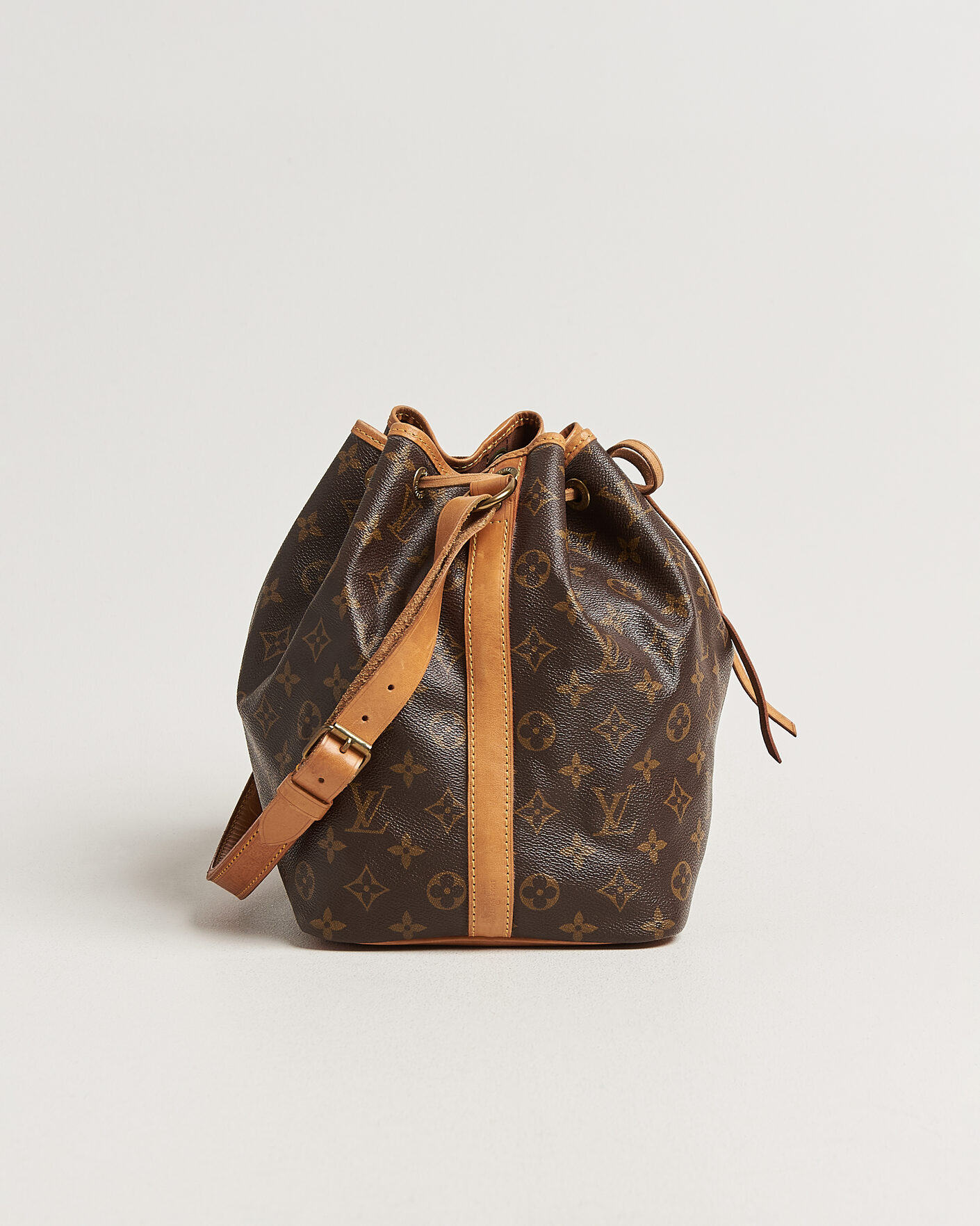 Herr | Pre-Owned & Vintage Bags | Louis Vuitton Pre-Owned | Petit Noé Monogram