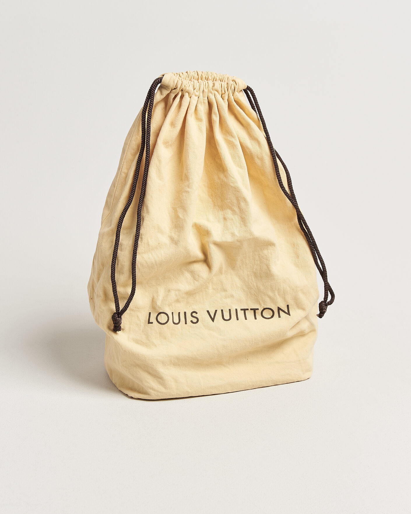 Herr | Pre-Owned & Vintage Bags | Louis Vuitton Pre-Owned | Petit Noé Monogram