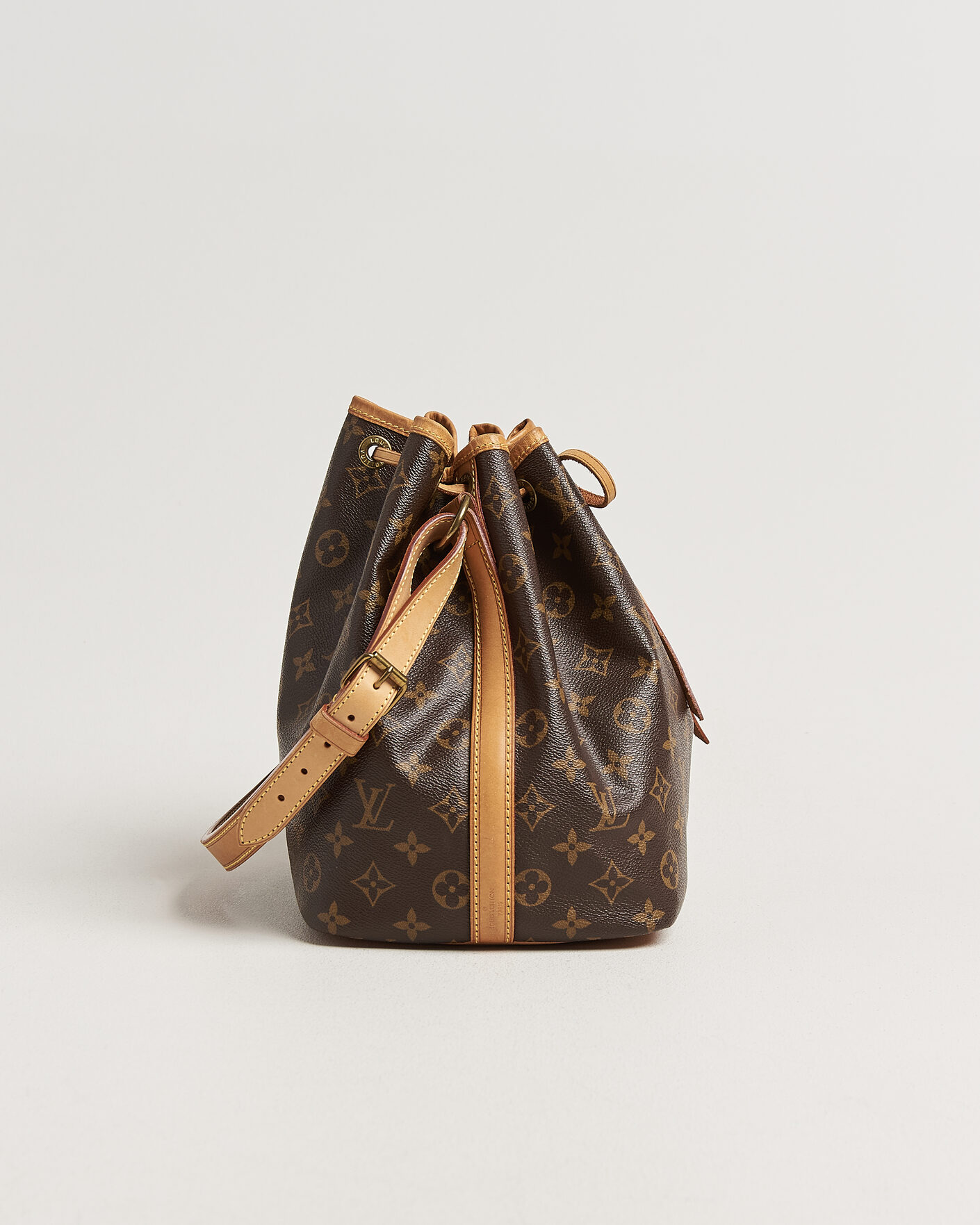 Herr | Pre-Owned & Vintage Bags | Louis Vuitton Pre-Owned | Petit Noé Monogram