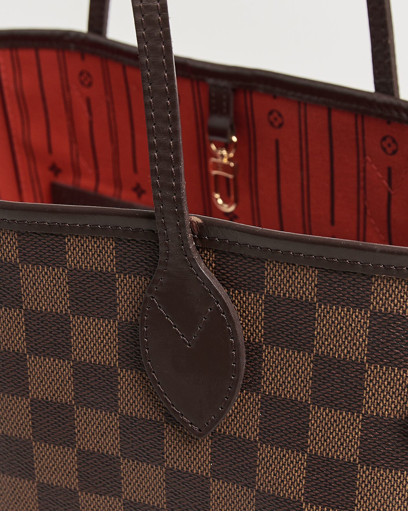 Herr | Pre-Owned & Vintage Bags | Louis Vuitton Pre-Owned | Neverfull MM Damier Ebene