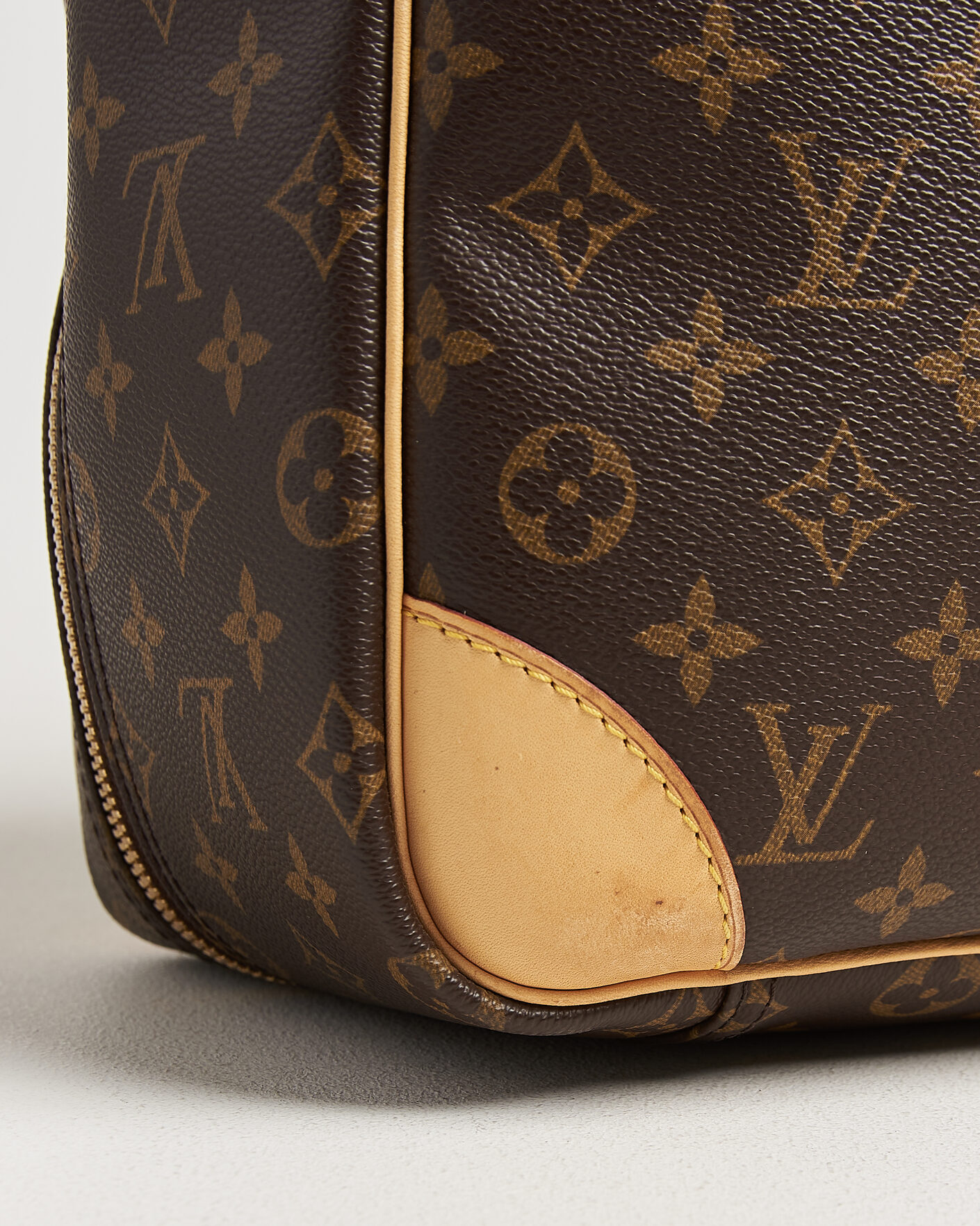 Herr | Pre-Owned & Vintage Bags | Louis Vuitton Pre-Owned | Sirius 45 Bag Monogram