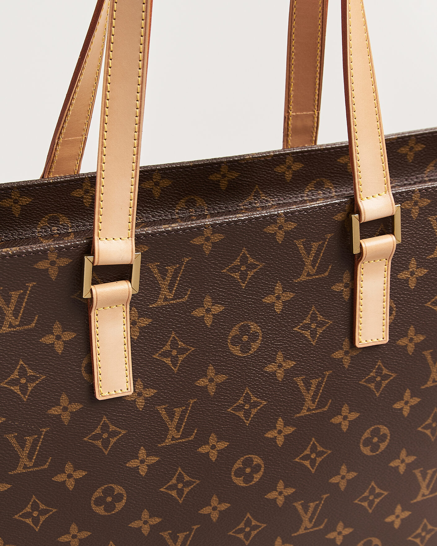 Herr | Pre-Owned & Vintage Bags | Louis Vuitton Pre-Owned | Luco Bag Monogram