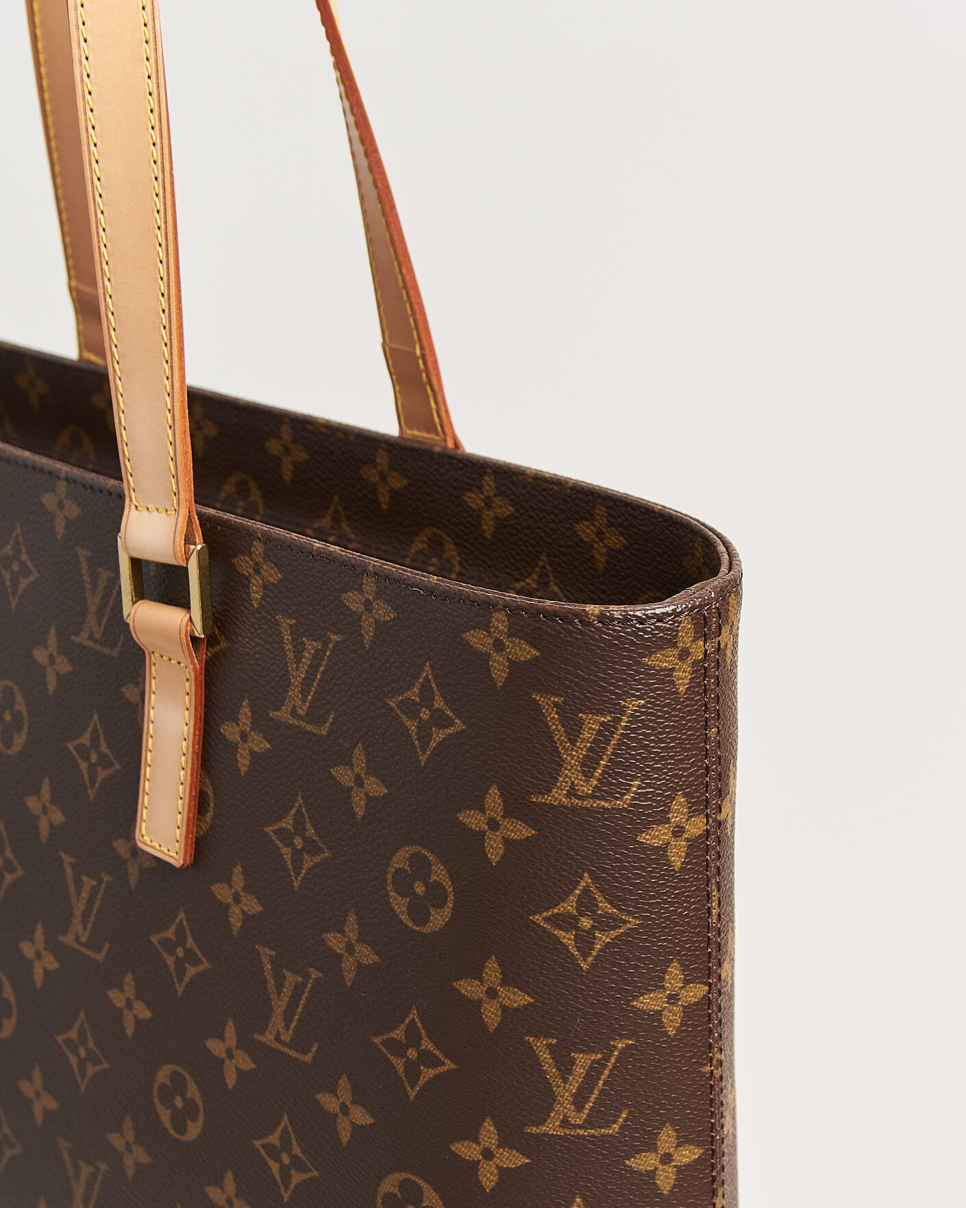 Herr | Pre-Owned & Vintage Bags | Louis Vuitton Pre-Owned | Luco Bag Monogram