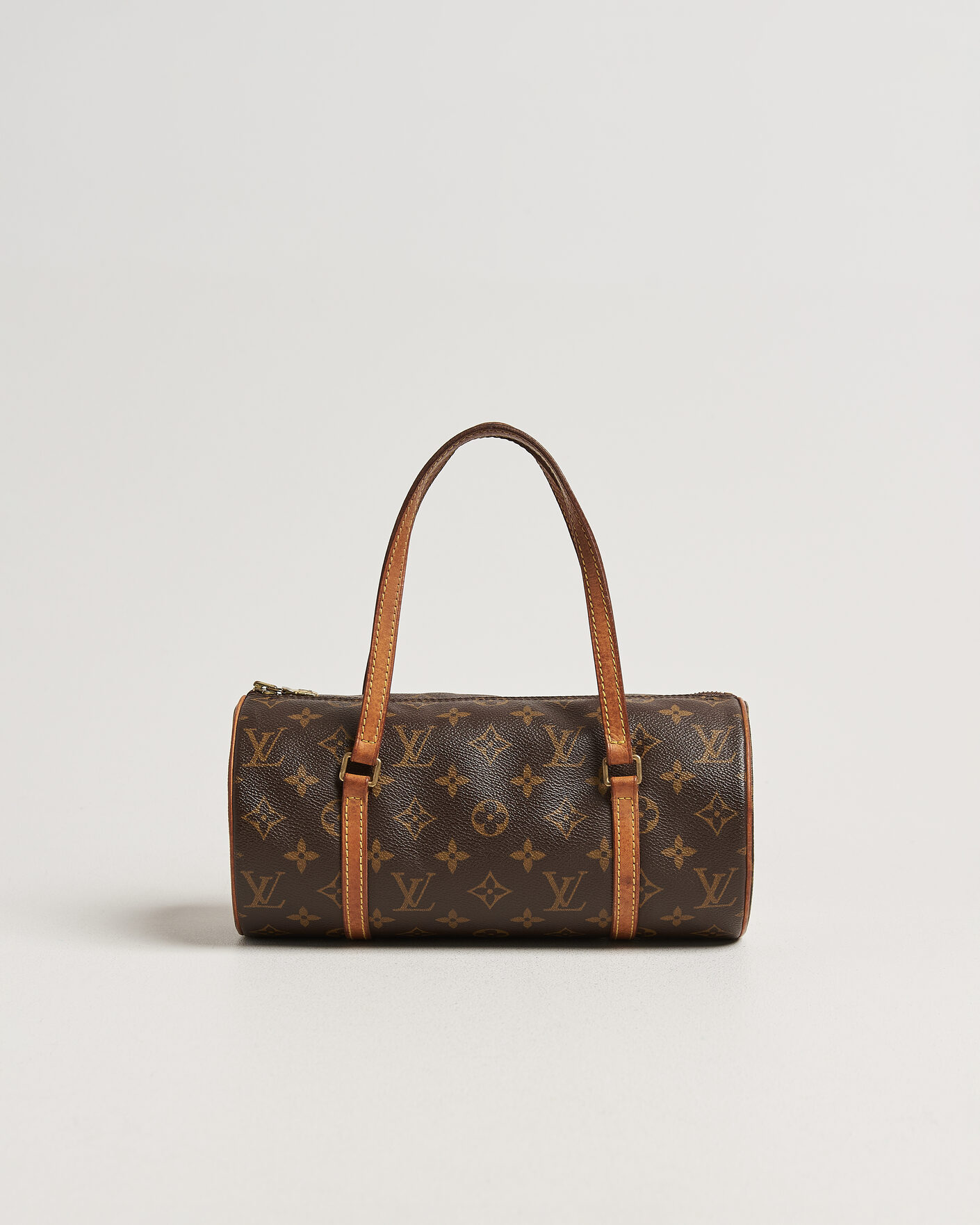Herr | Pre-Owned & Vintage Bags | Louis Vuitton Pre-Owned | Papillon 26 Monogram