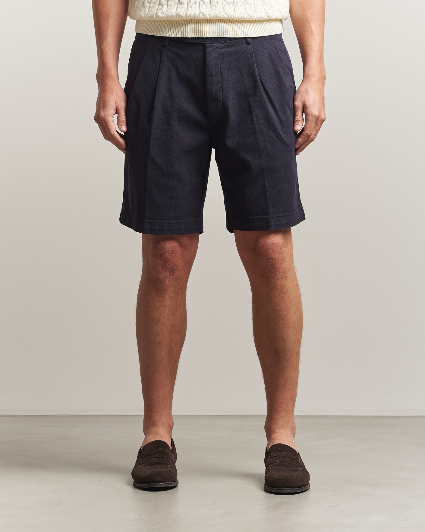 Herr | Shorts | Oscar Jacobson | Tanker Pleat Shorts Navy