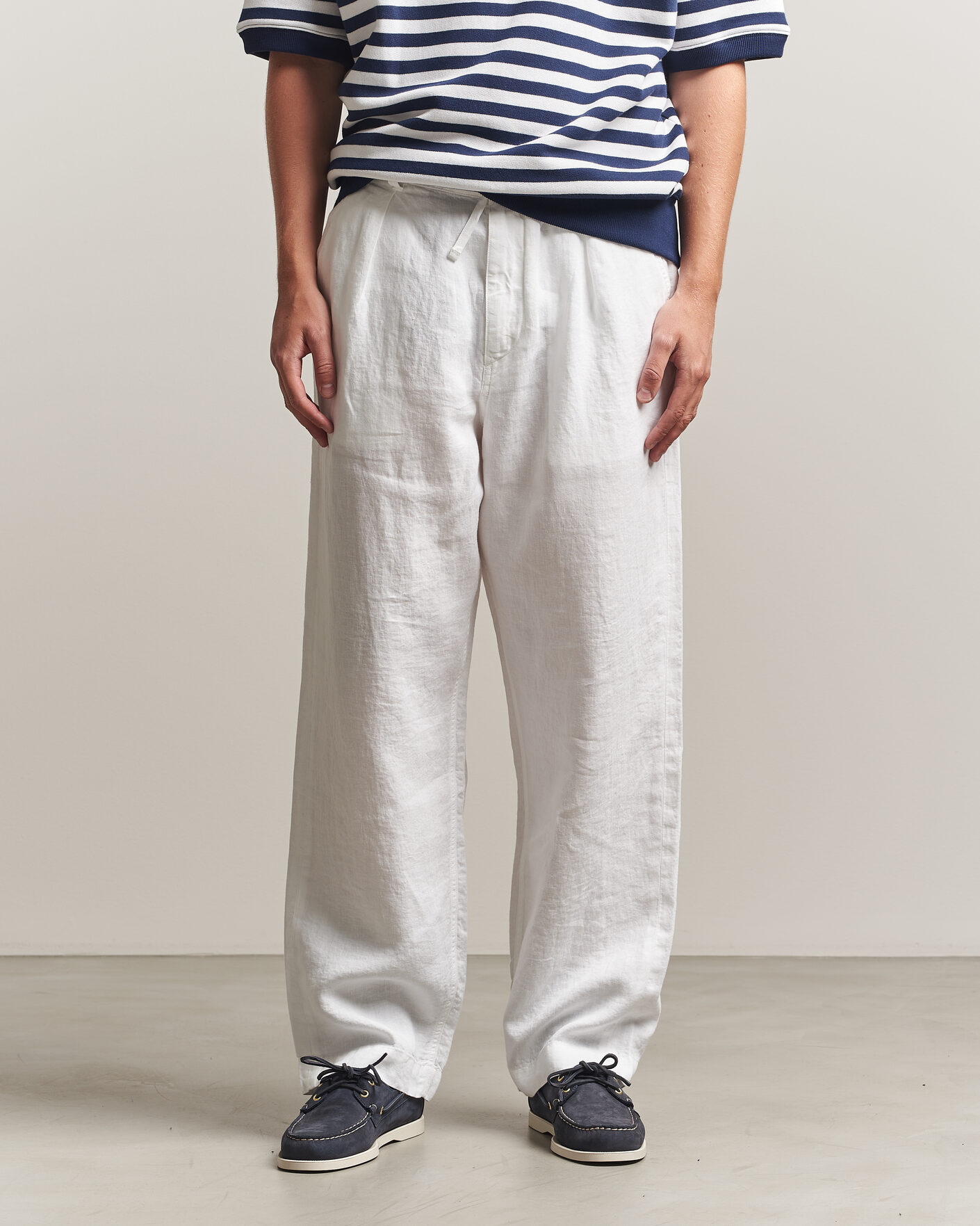 Herr | Byxor | Polo Ralph Lauren | Easy Fit Pleated Trousers Ceramic White