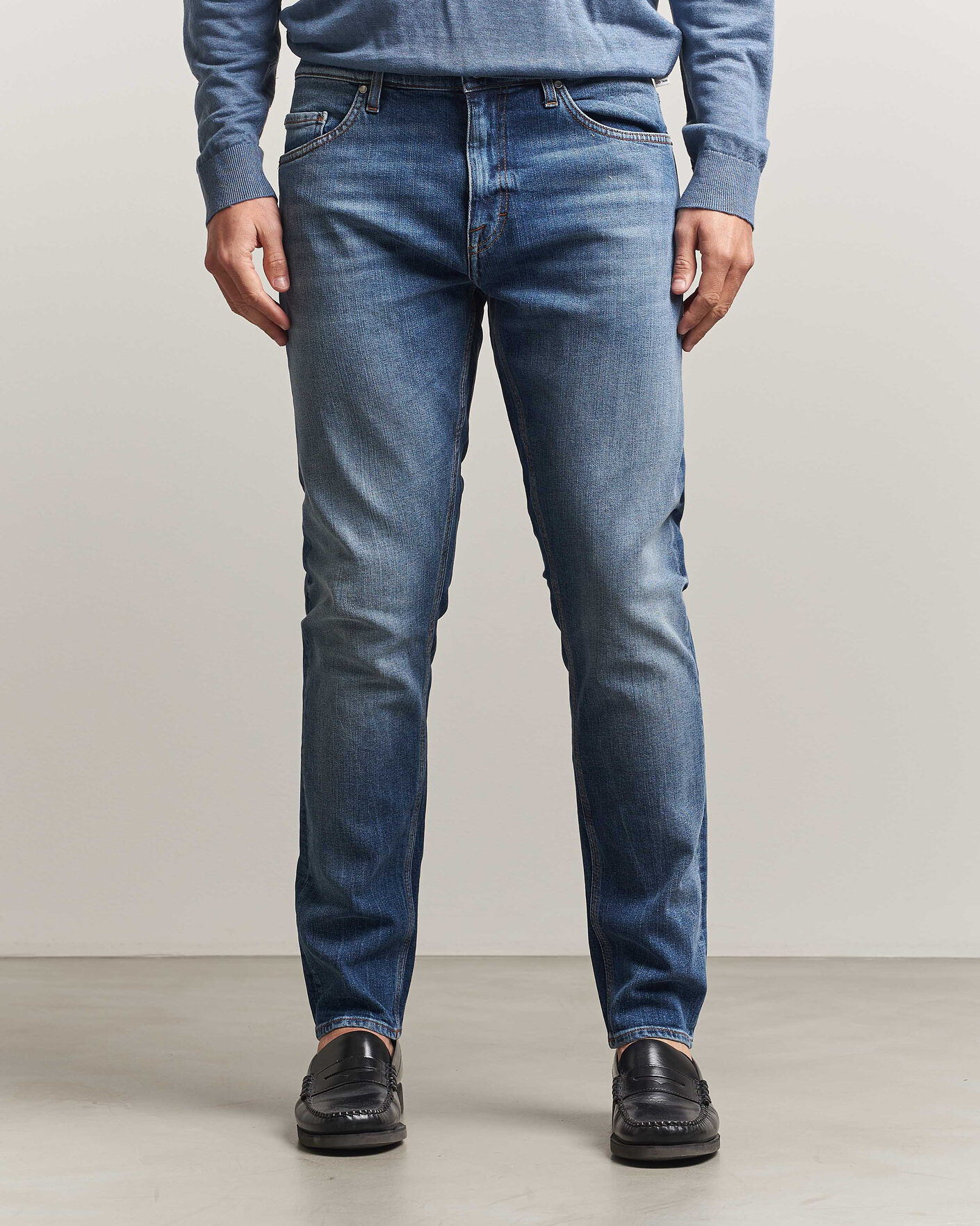 Herr | Byxor | Tiger of Sweden | Pistolero Jeans Medium Blue
